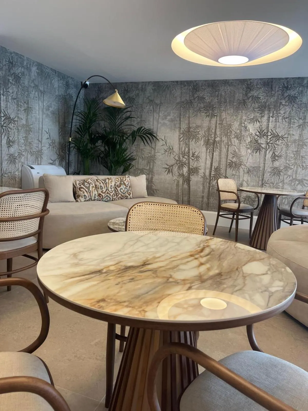 Seating area in Hotel Della Valle