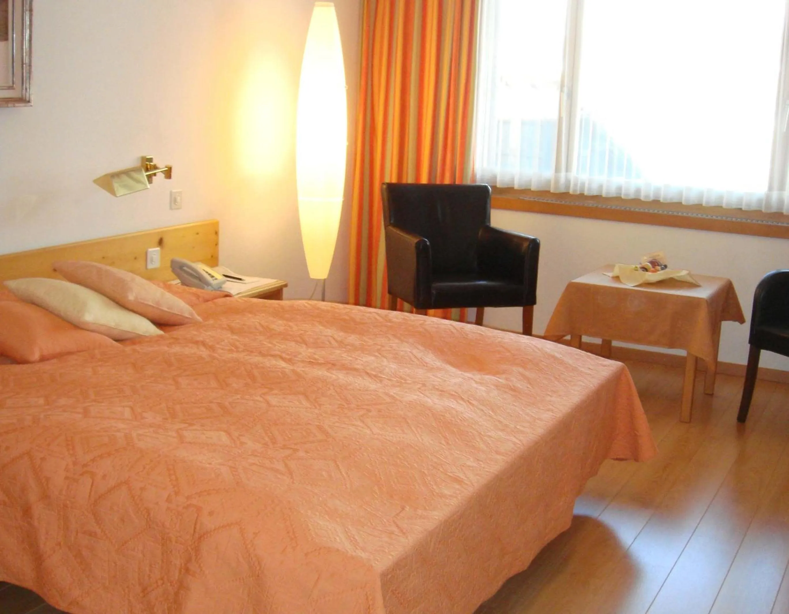 Bed in Hotel Pöstli