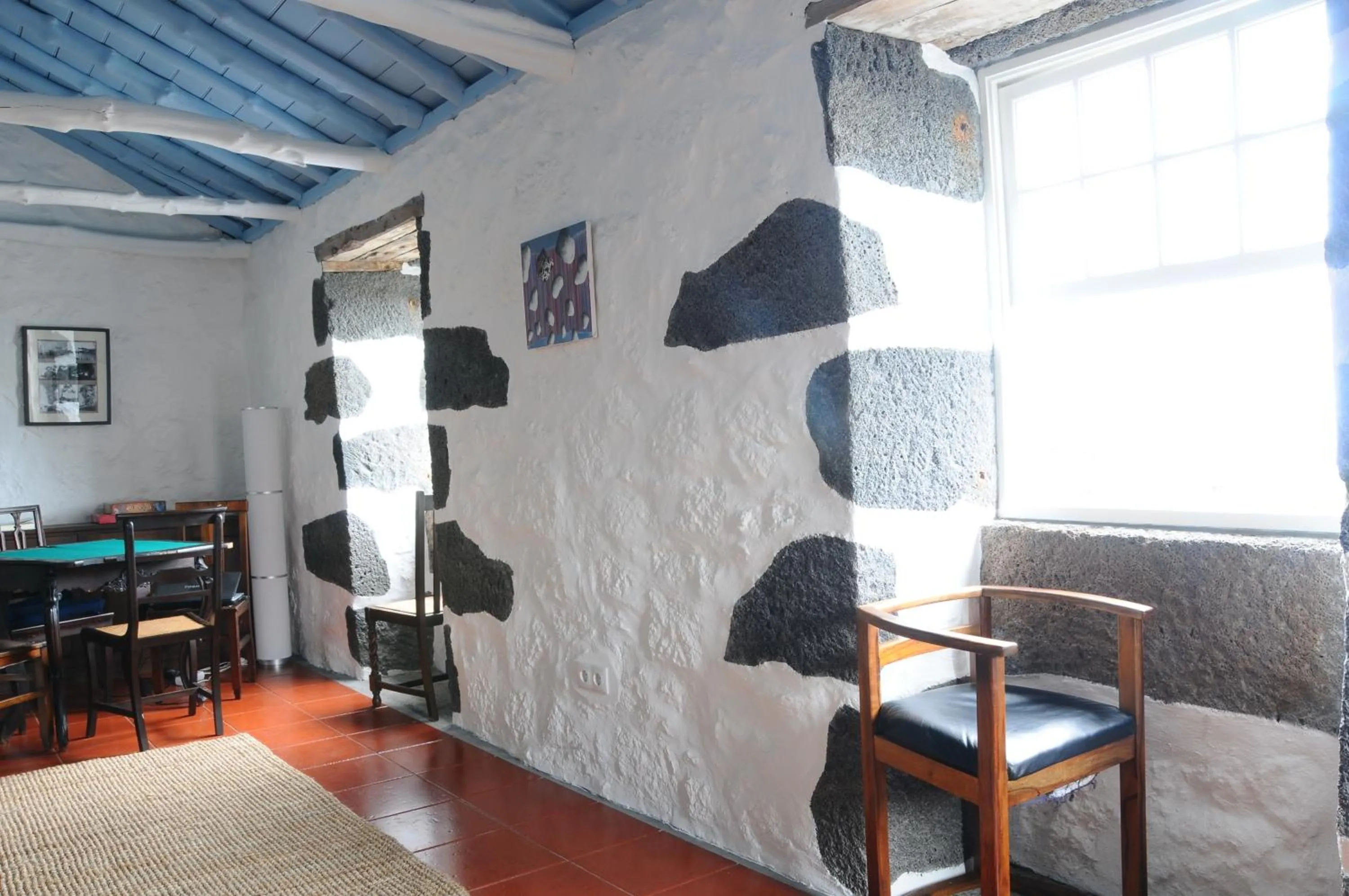 Living room in Casas das Portas do Mar e das Portas do Sol