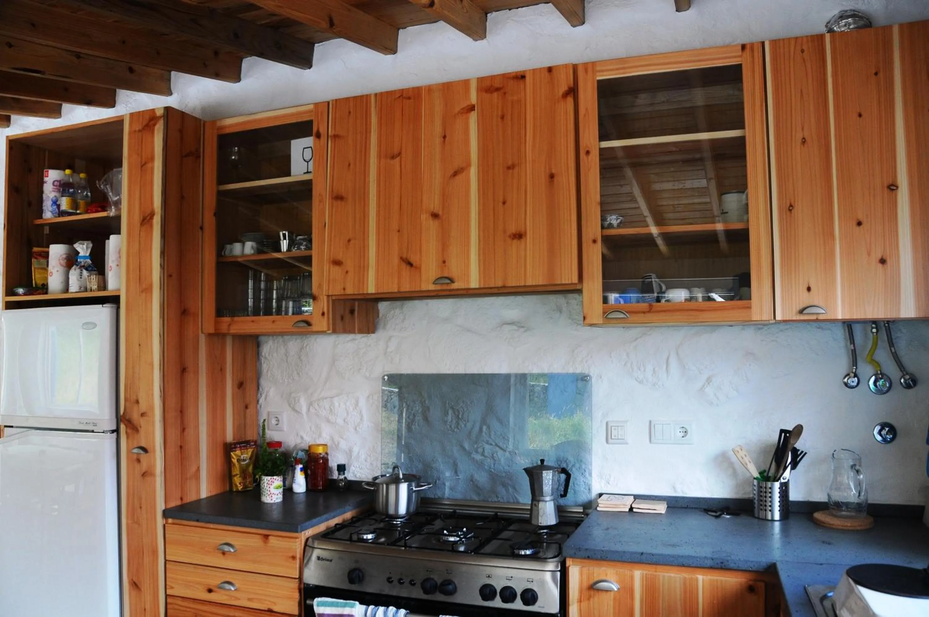 Kitchen or kitchenette in Casas das Portas do Mar e das Portas do Sol