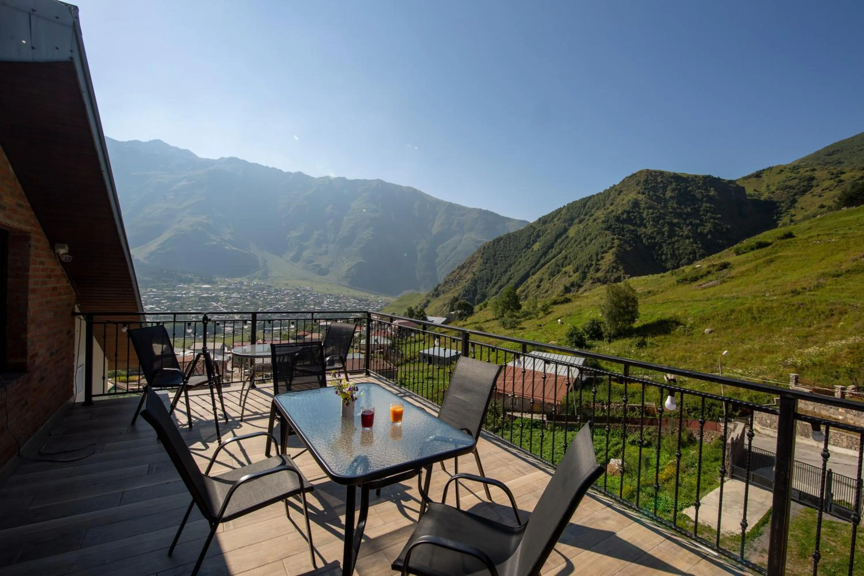 Balcony/Terrace in Hotel GENI Kazbegi