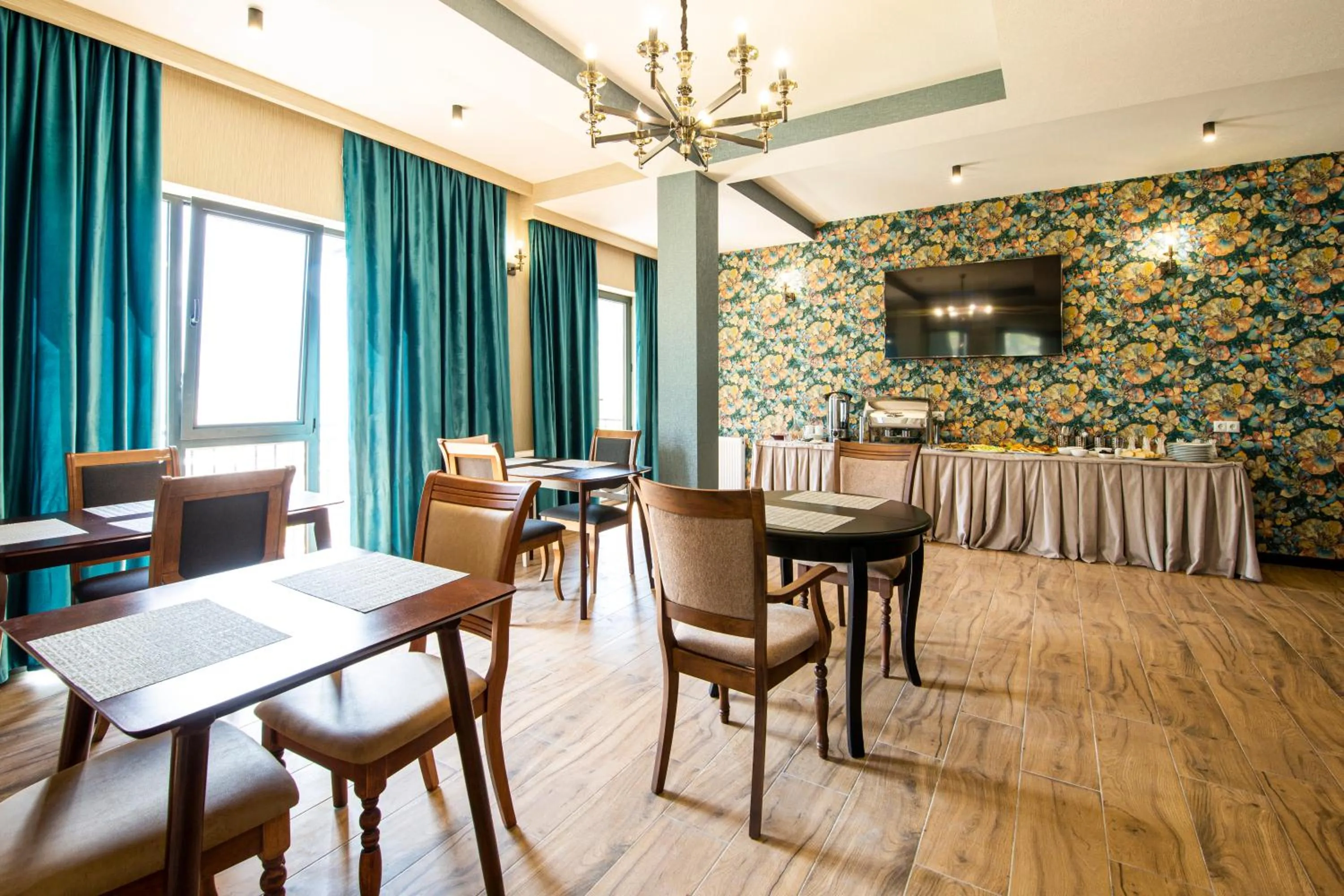 Restaurant/places to eat in Hotel GENI Kazbegi