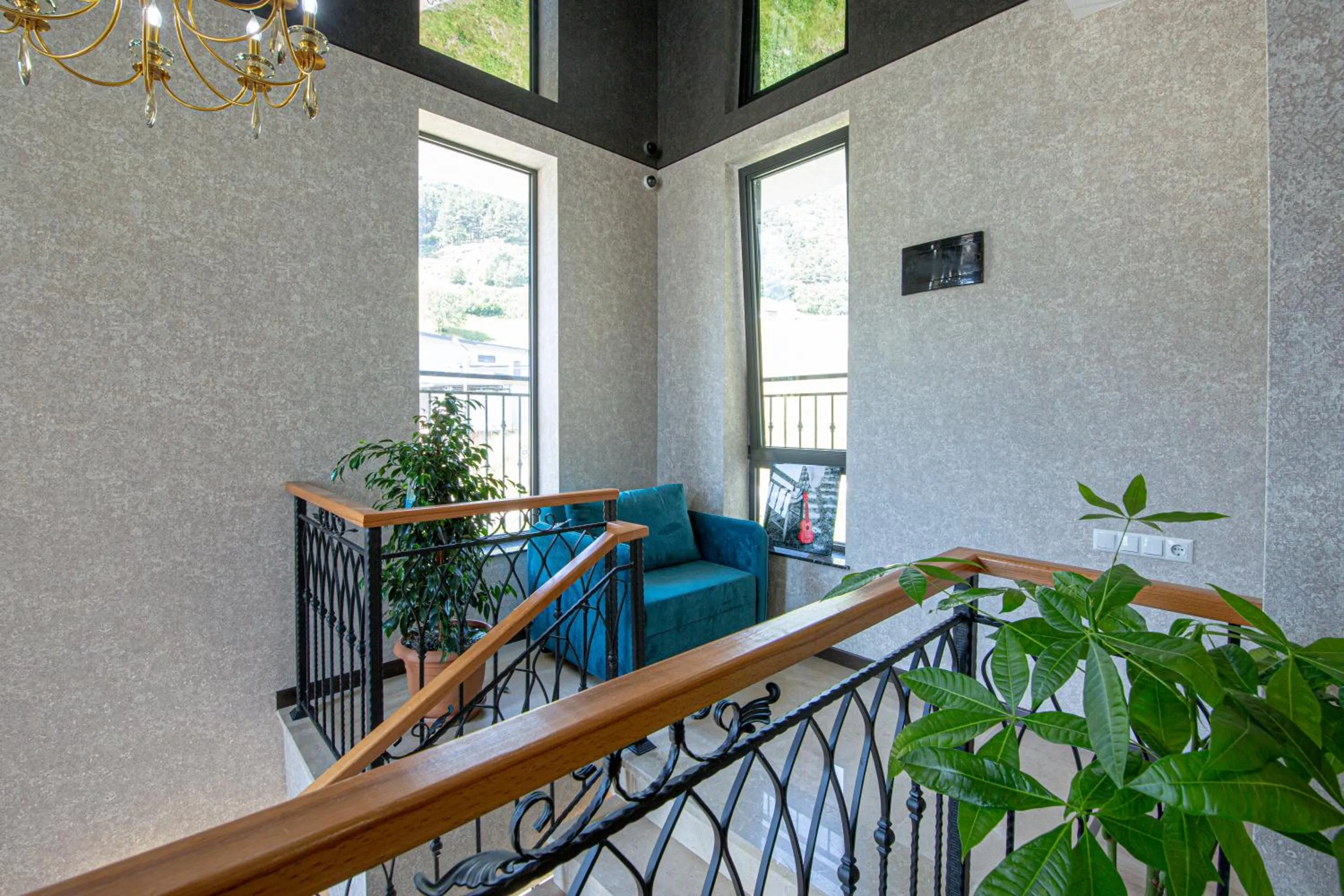 Lobby or reception in Hotel GENI Kazbegi