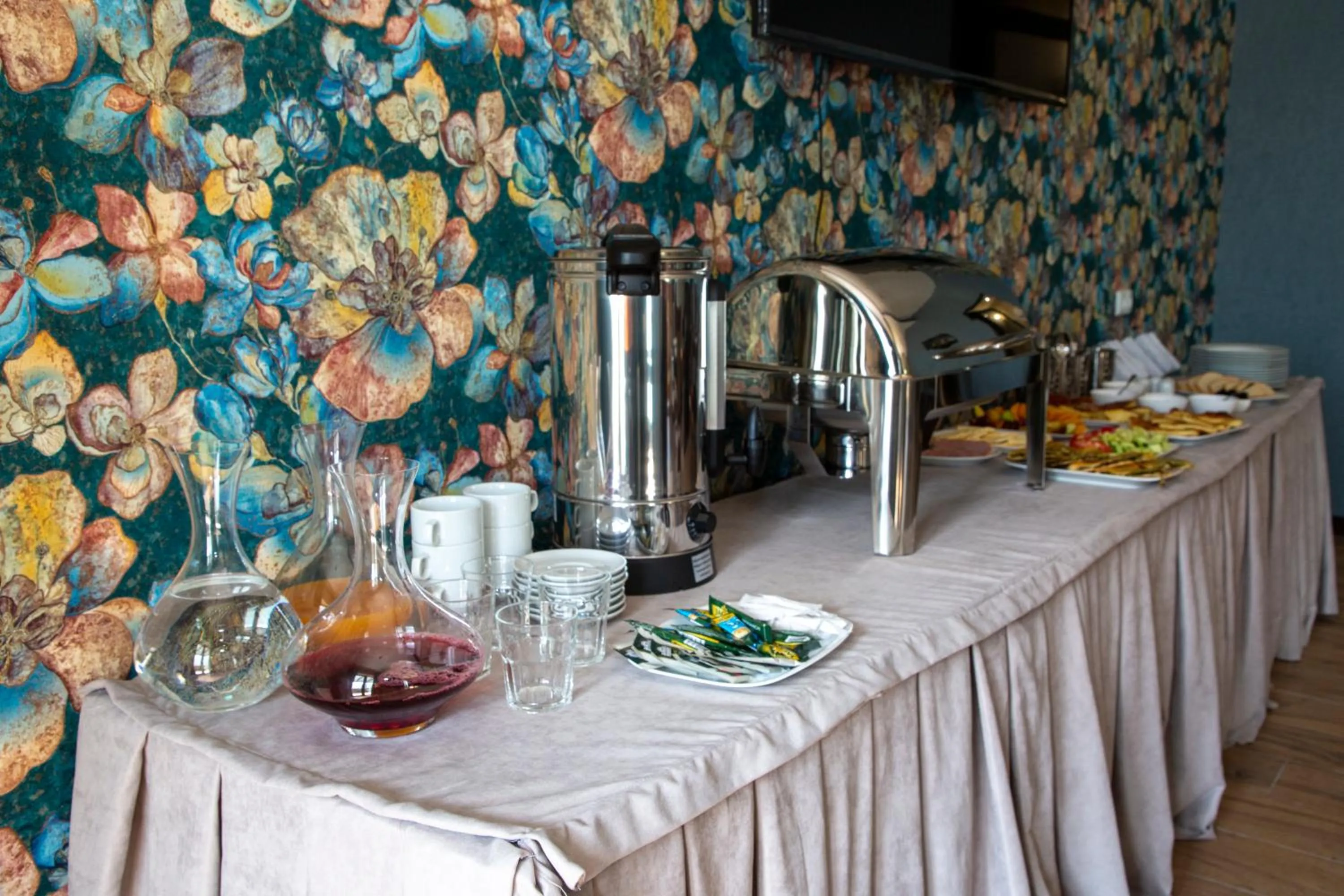 Food and drinks in Hotel GENI Kazbegi