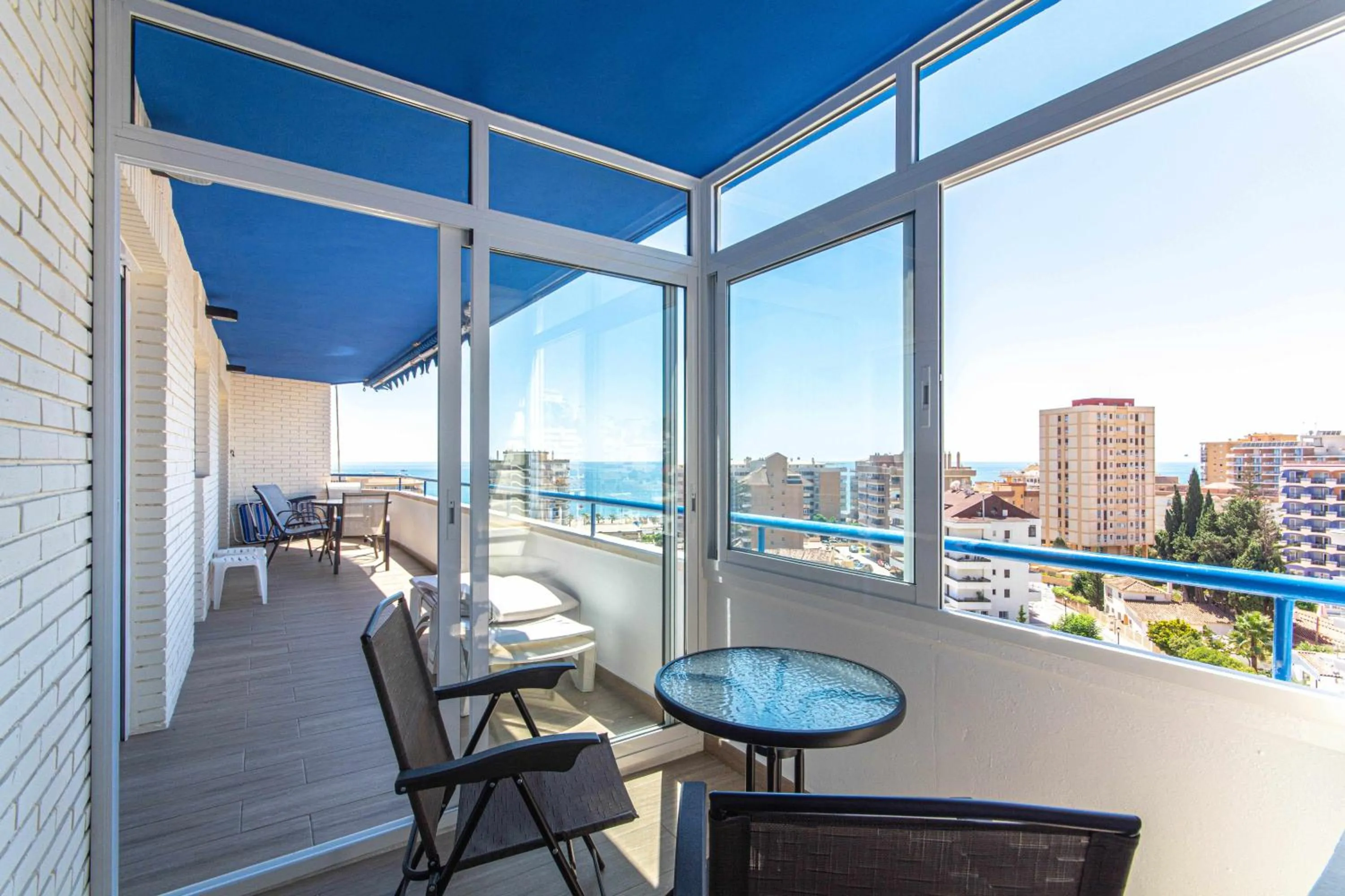 Lisasol. Apartamento con vistas al mar.