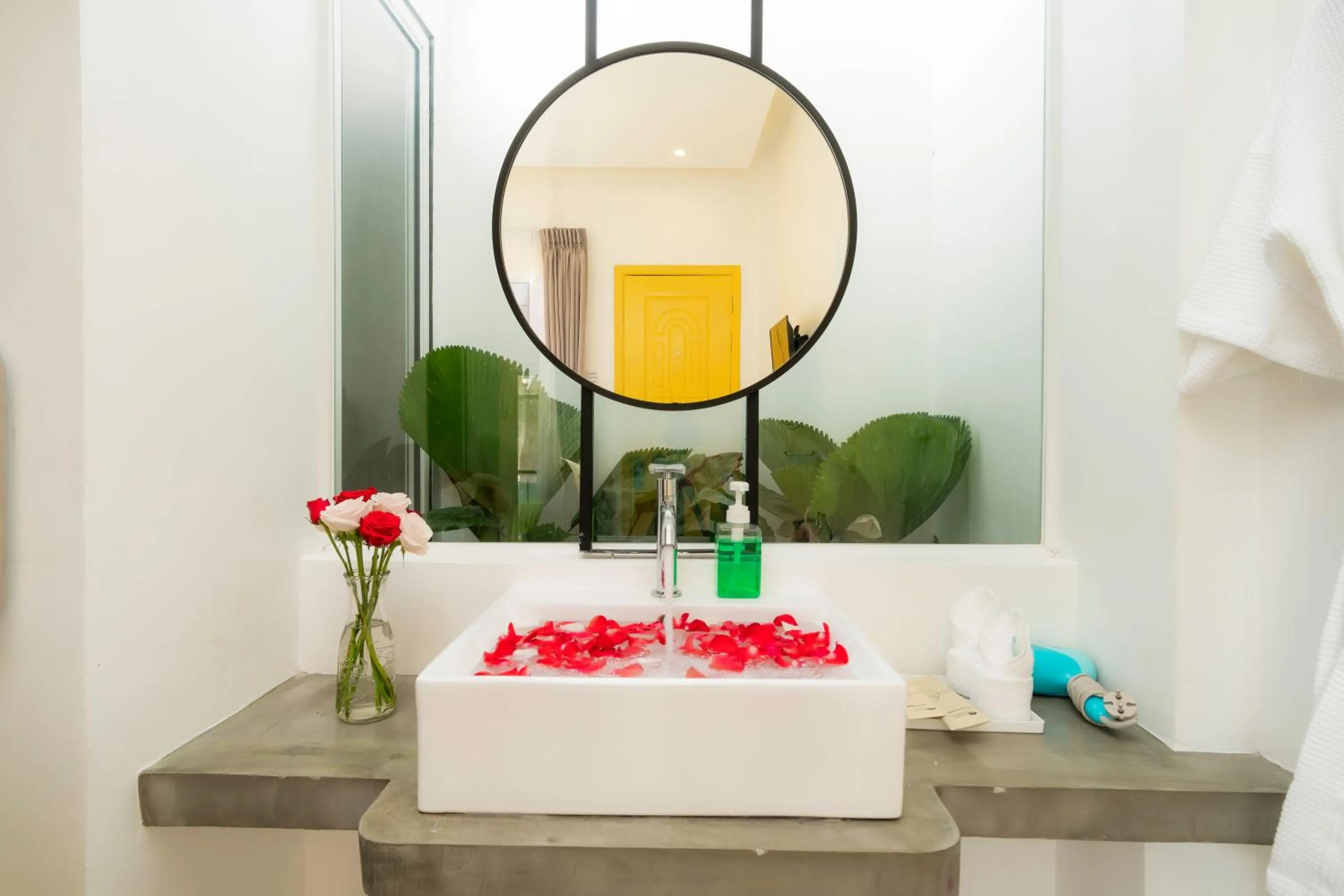 Bathroom in Glow Inn Siem Reap