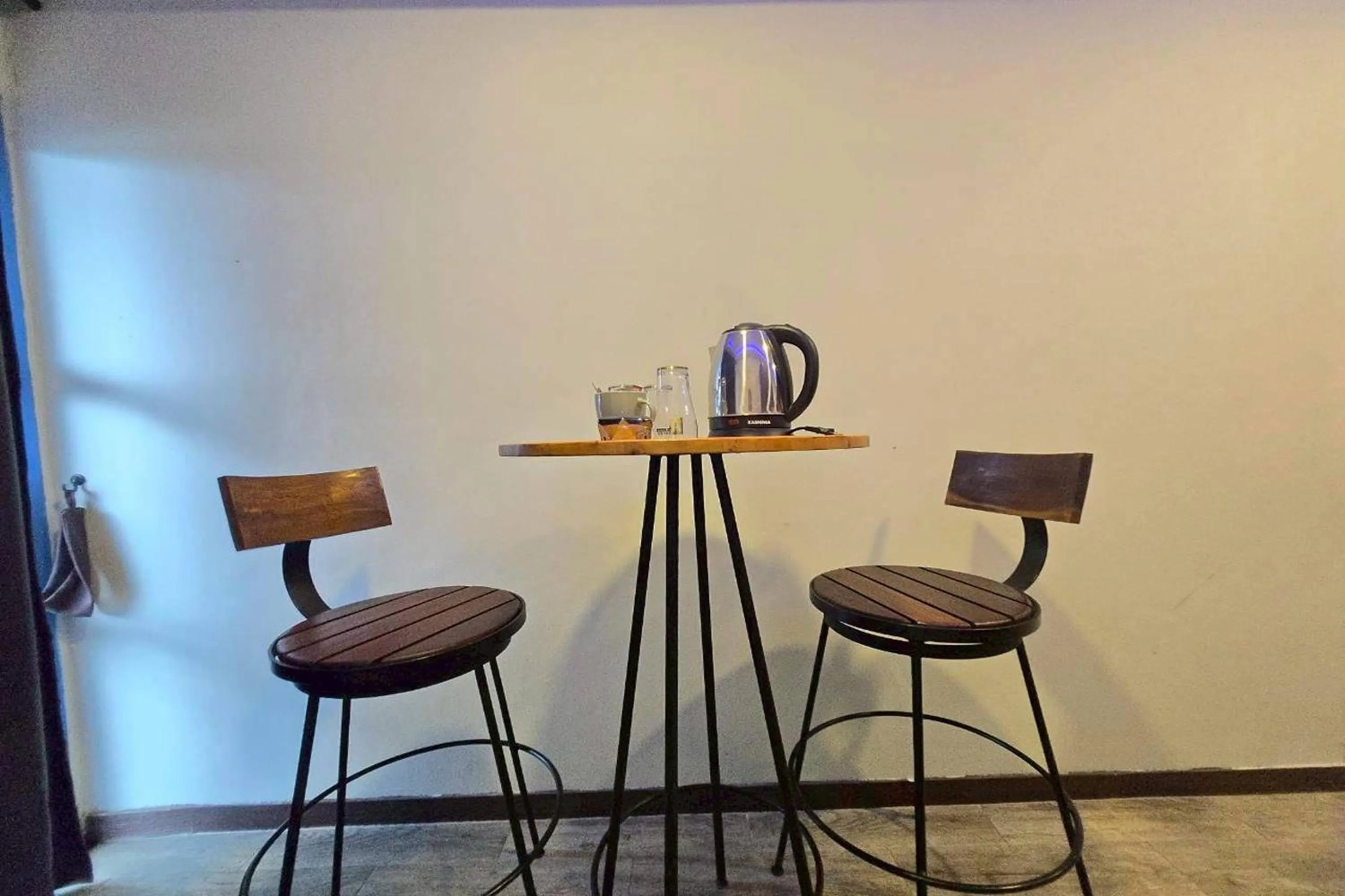 Coffee/tea facilities in Central Guesthouse Chiang Rai