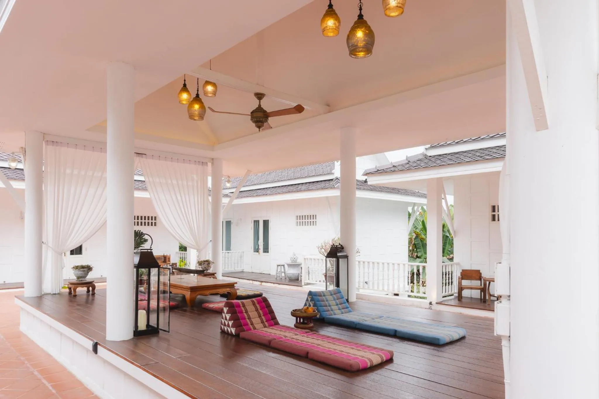 Phi Private Villa: Luxury Thai with Riverview