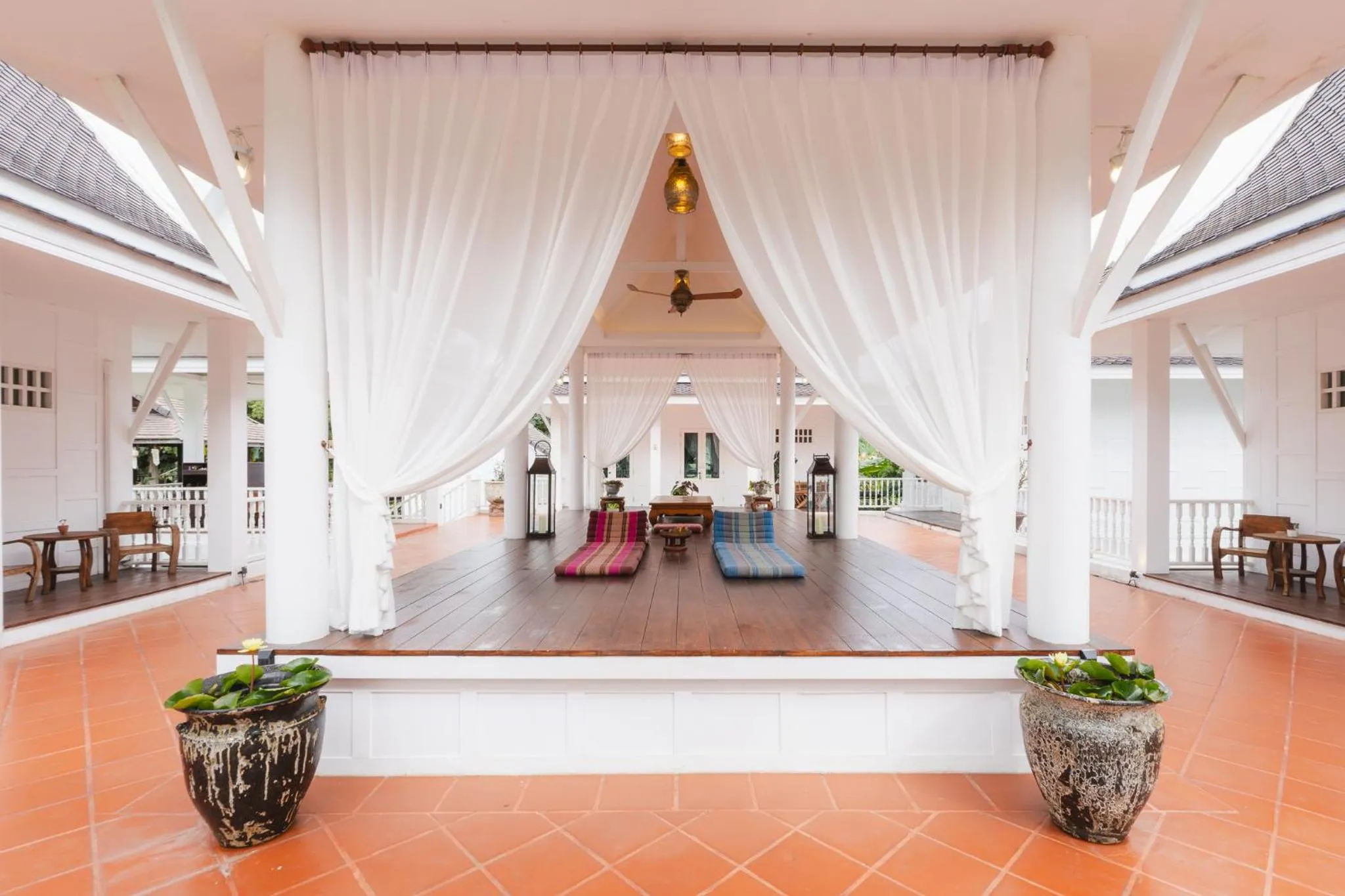 Phi Private Villa: Luxury Thai with Riverview