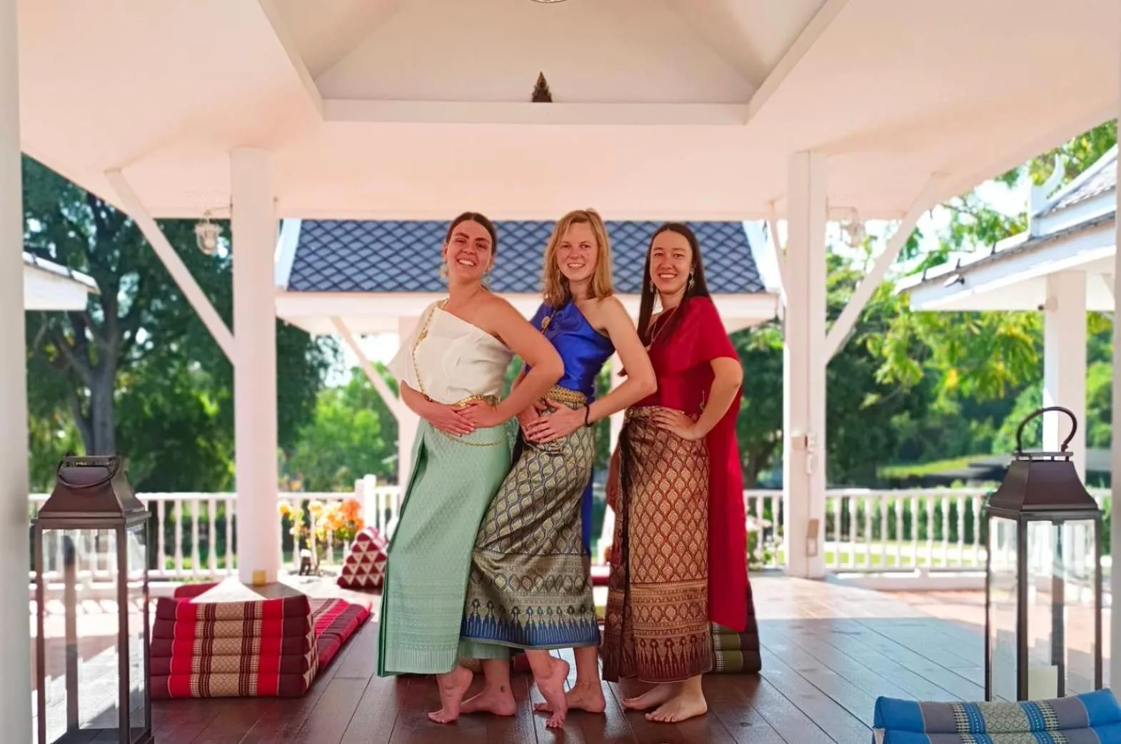 Phi Private Villa: Luxury Thai with Riverview