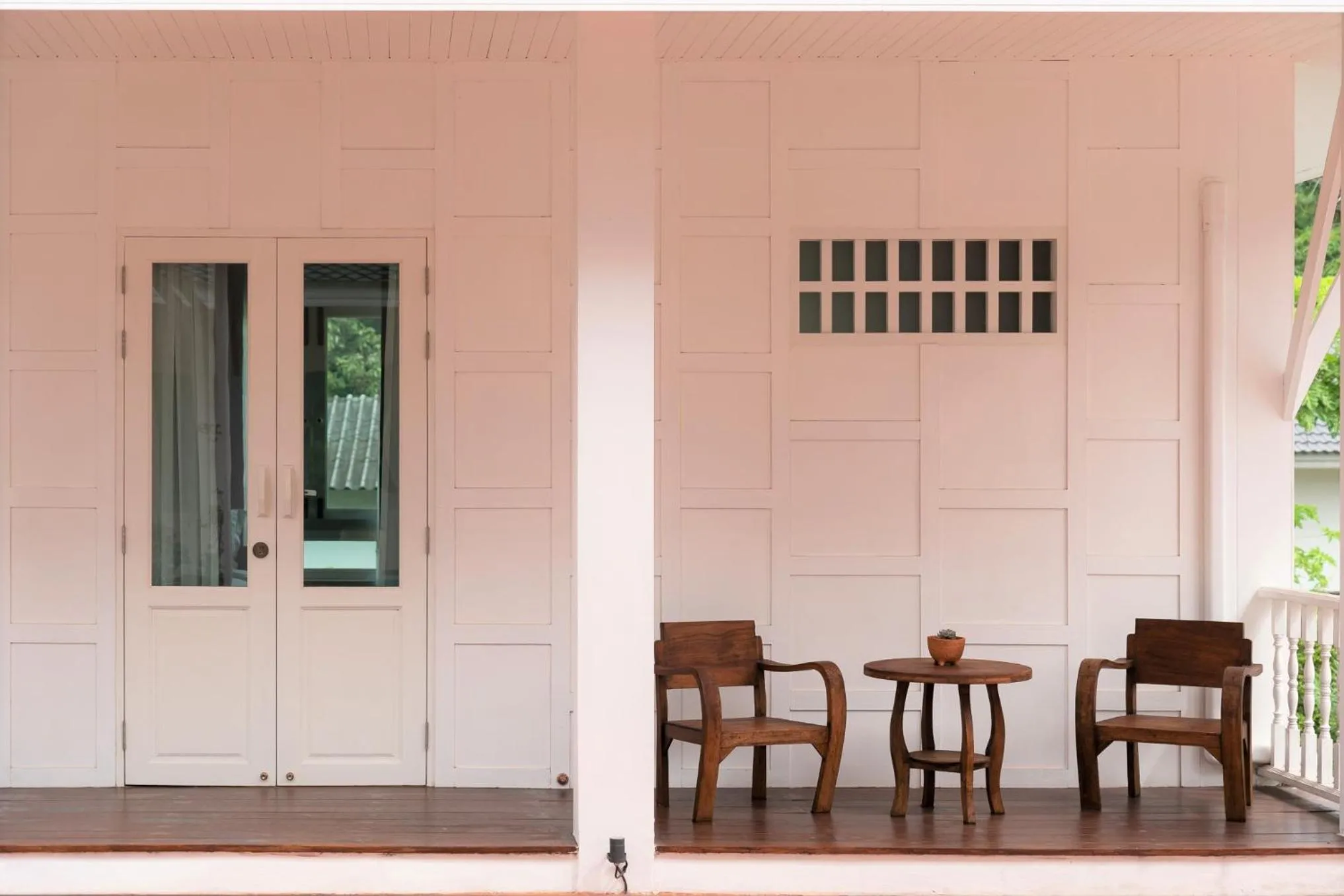 Phi Private Villa: Luxury Thai with Riverview