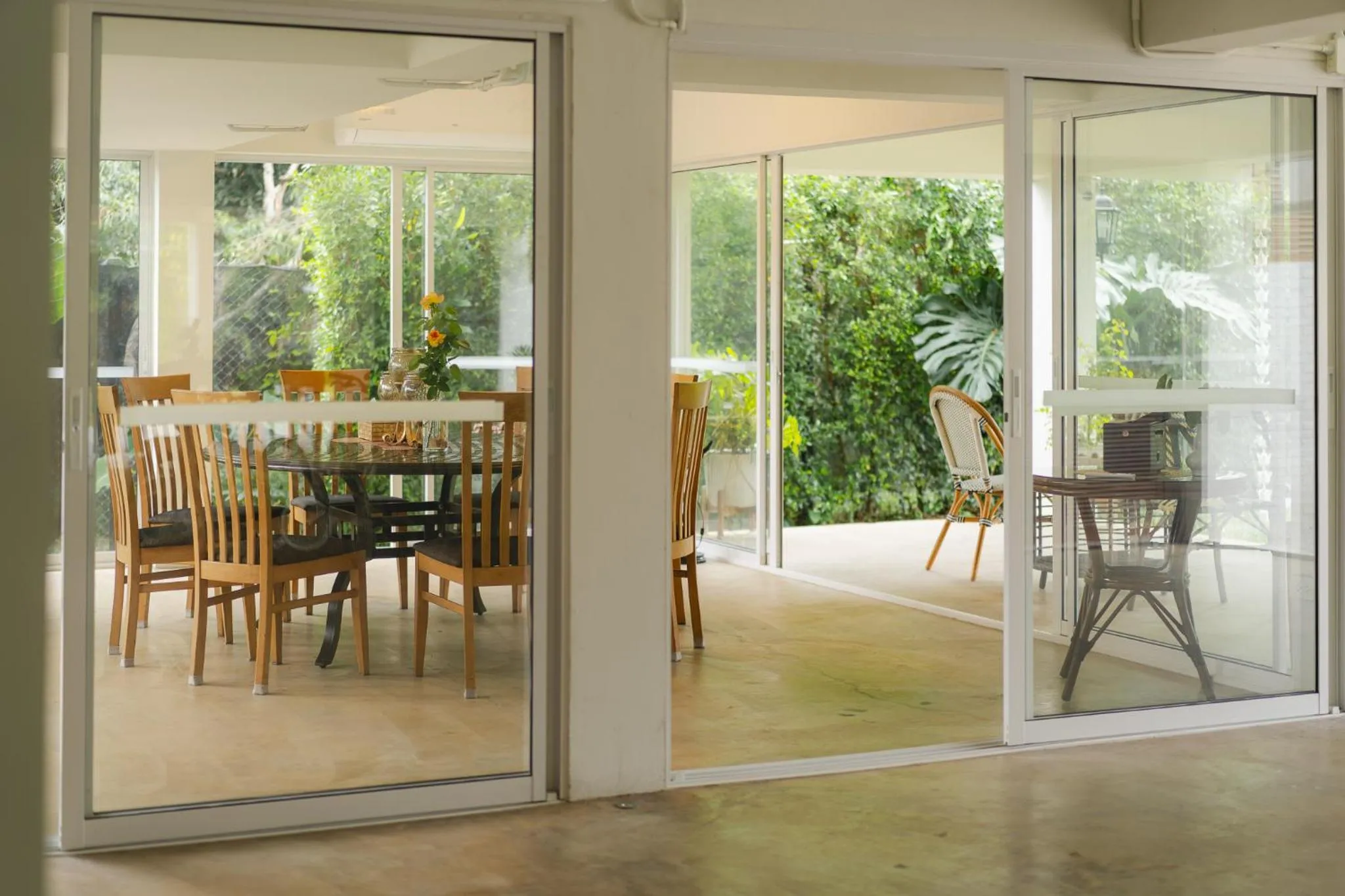 Phi Private Villa: Luxury Thai with Riverview