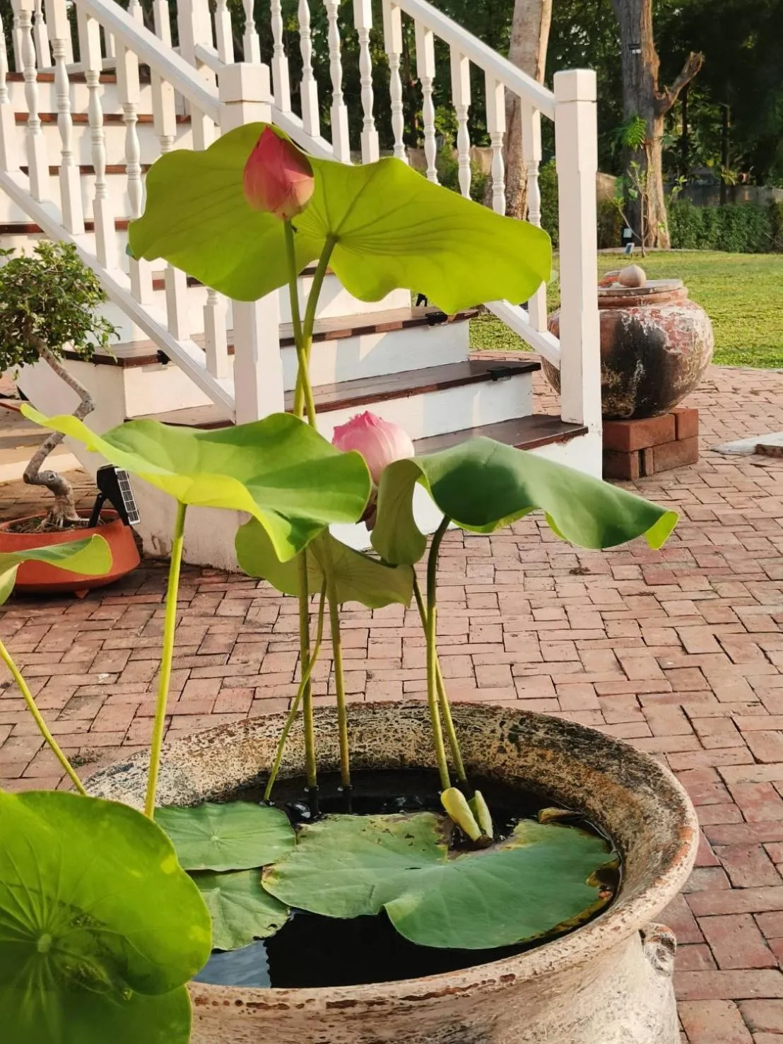 Phi Private Villa: Luxury Thai with Riverview