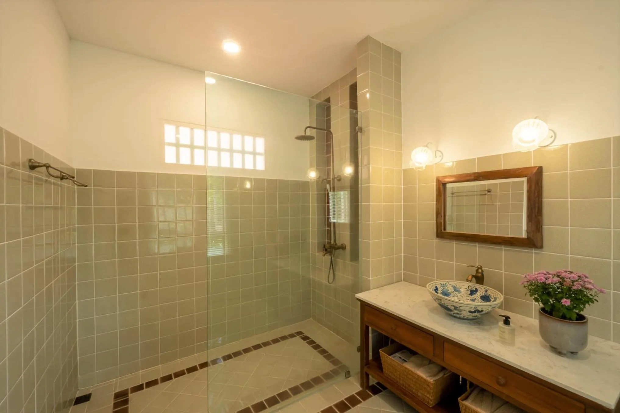 Phi Private Villa: Luxury Thai with Riverview