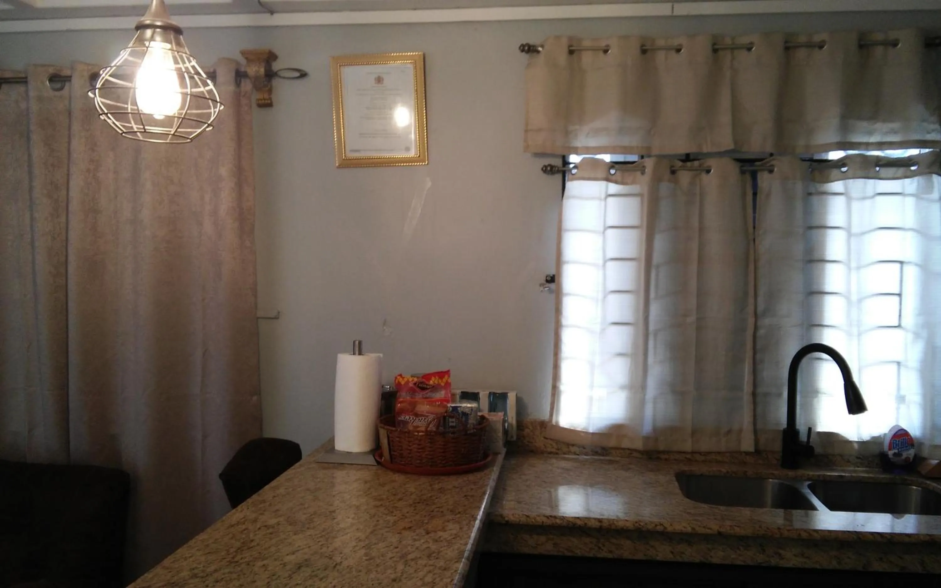 Zipcode Hideaway Guesthouse