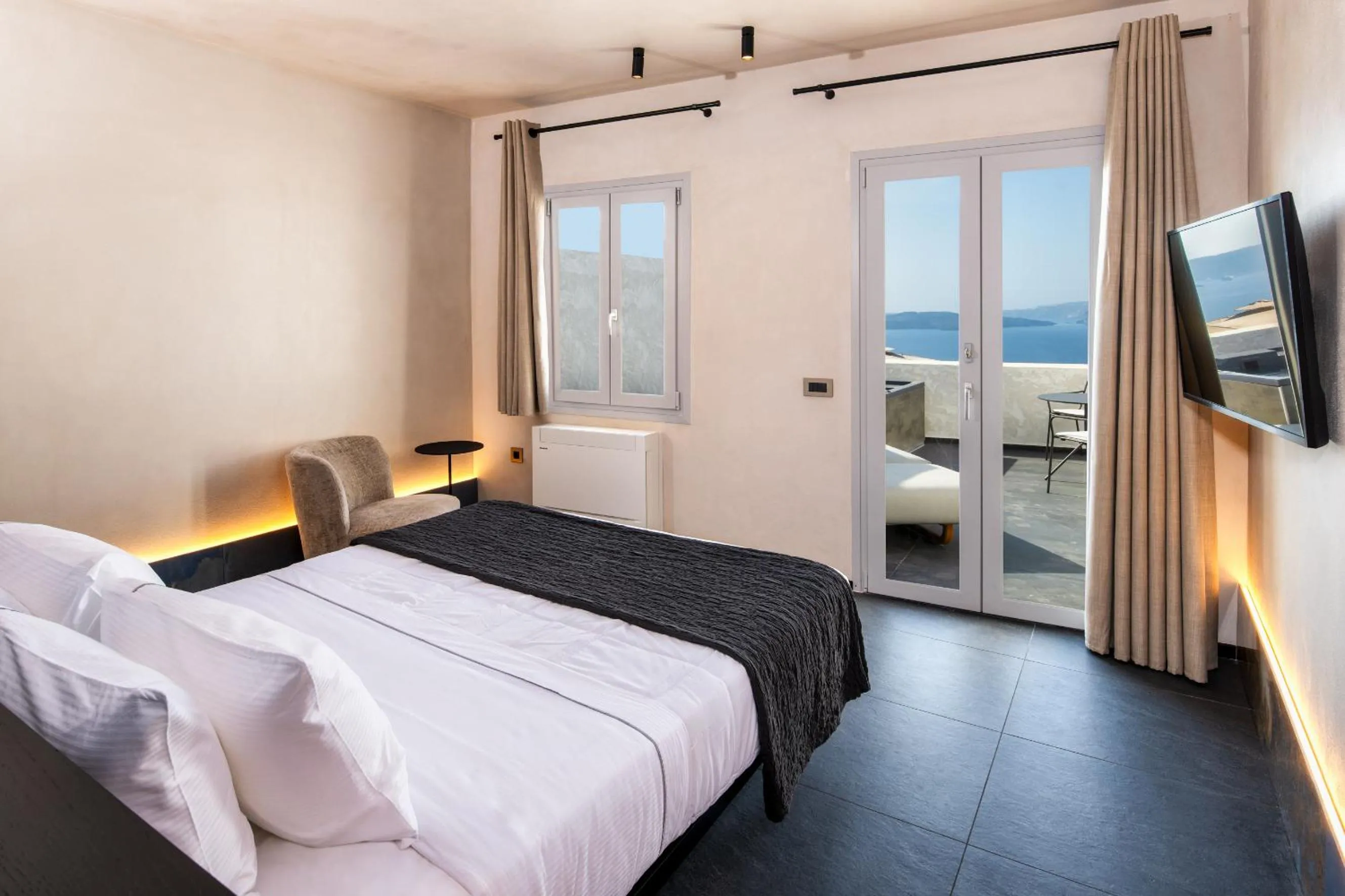 Bed in Imerti Suites