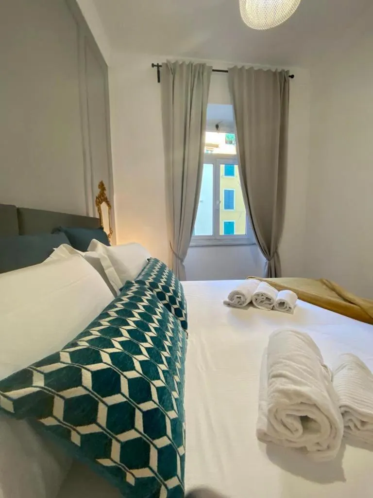 Bedroom, Bed in Happy Family Apartments Lavagna