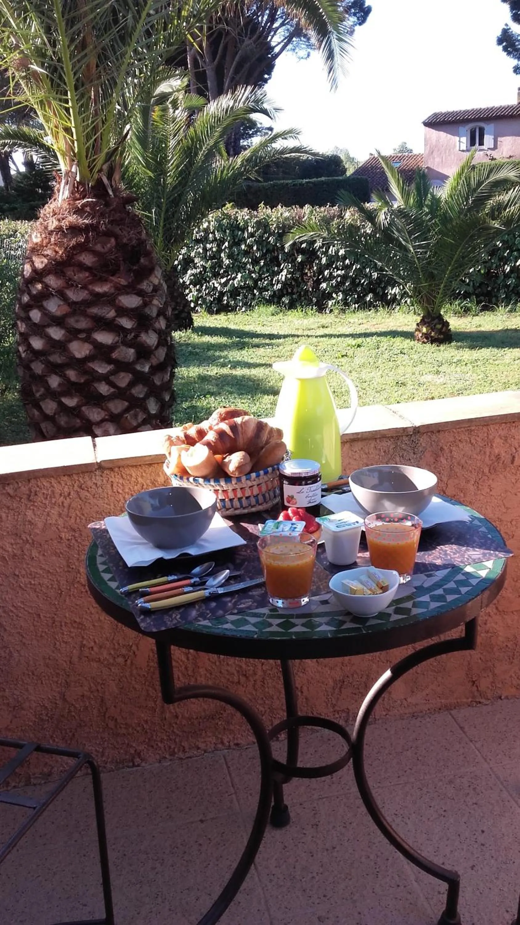 Breakfast in Chambres d'hôtes Villa Alizé