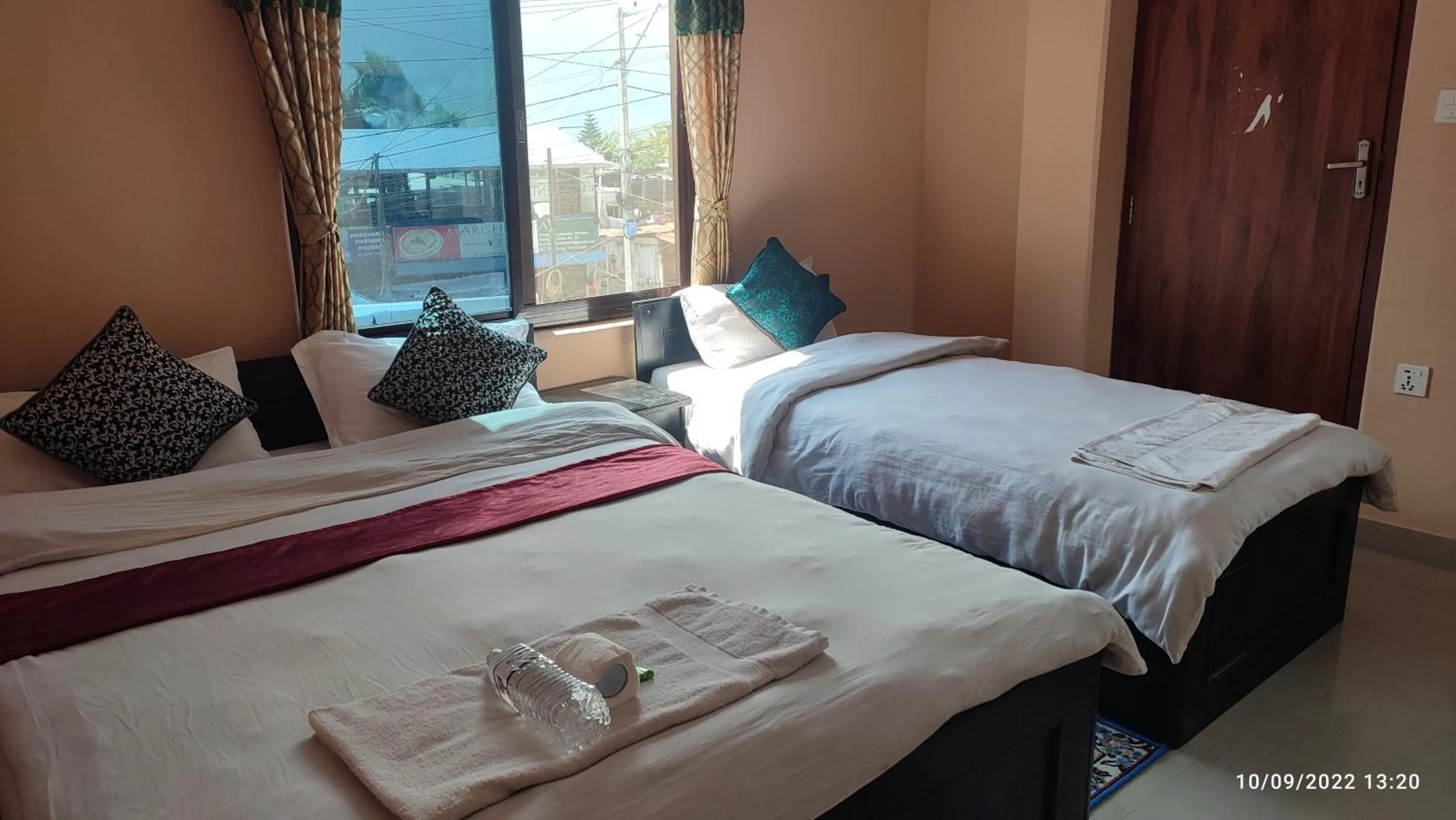 Bed in The Eagle Zone