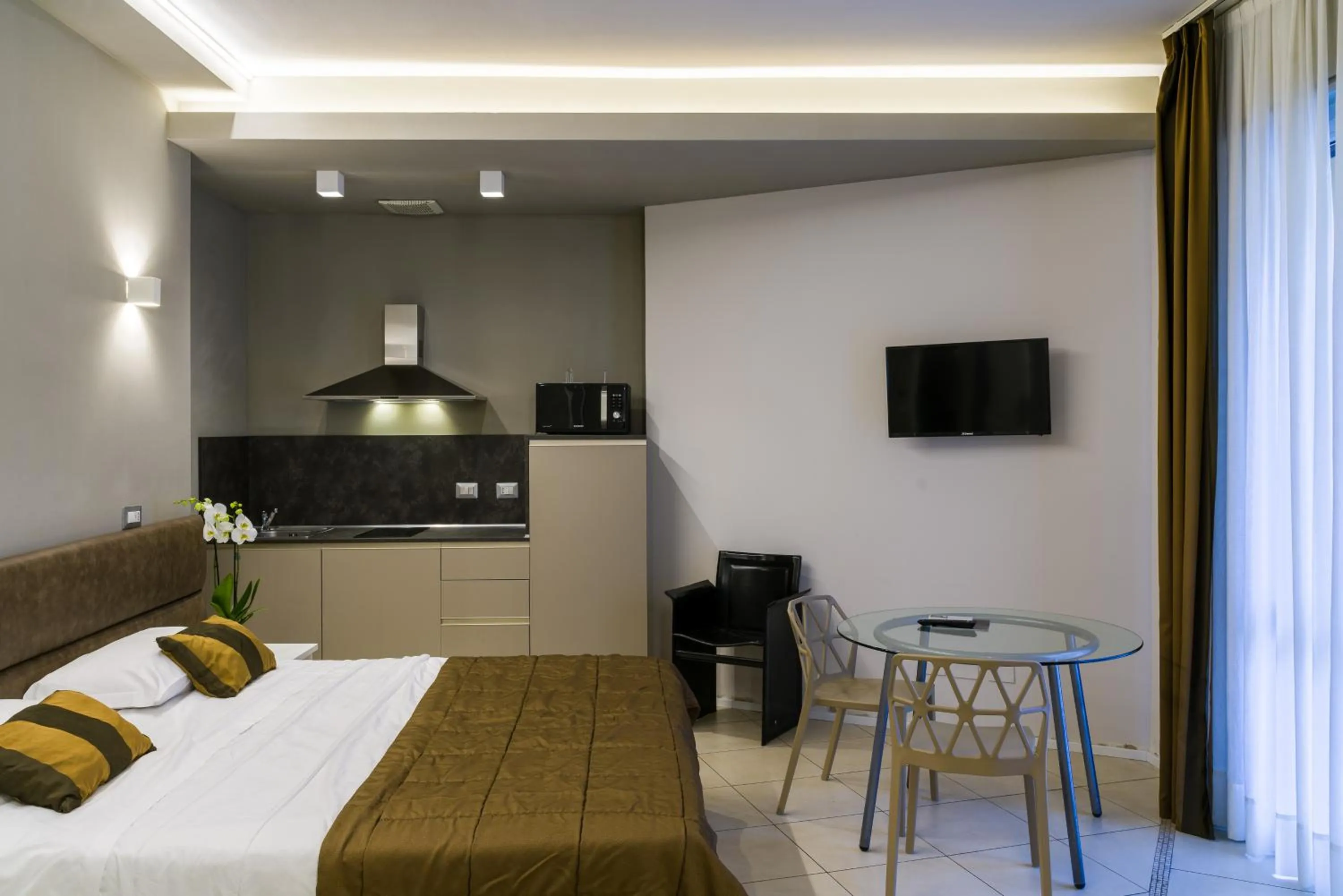 Bed in Appartamenti Astoria