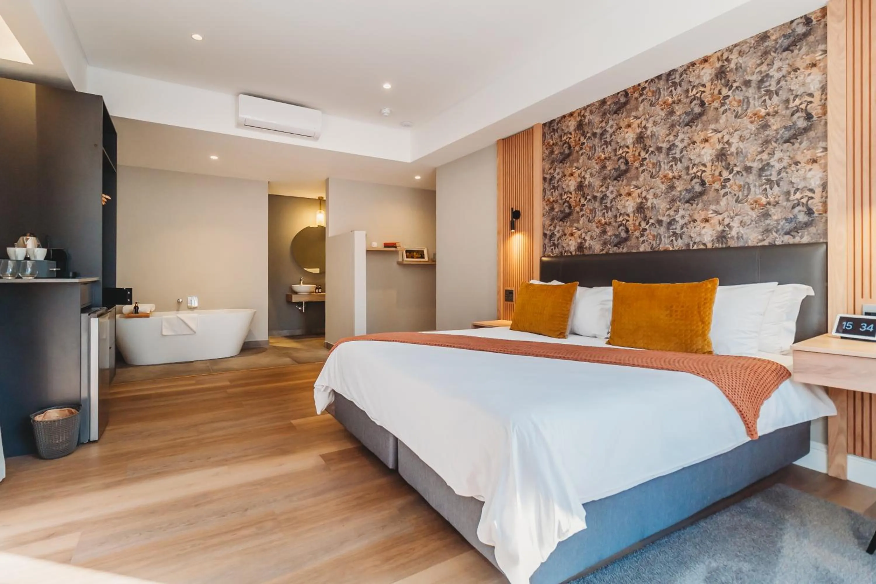 Bed in The Hawthorn Boutique Hotel