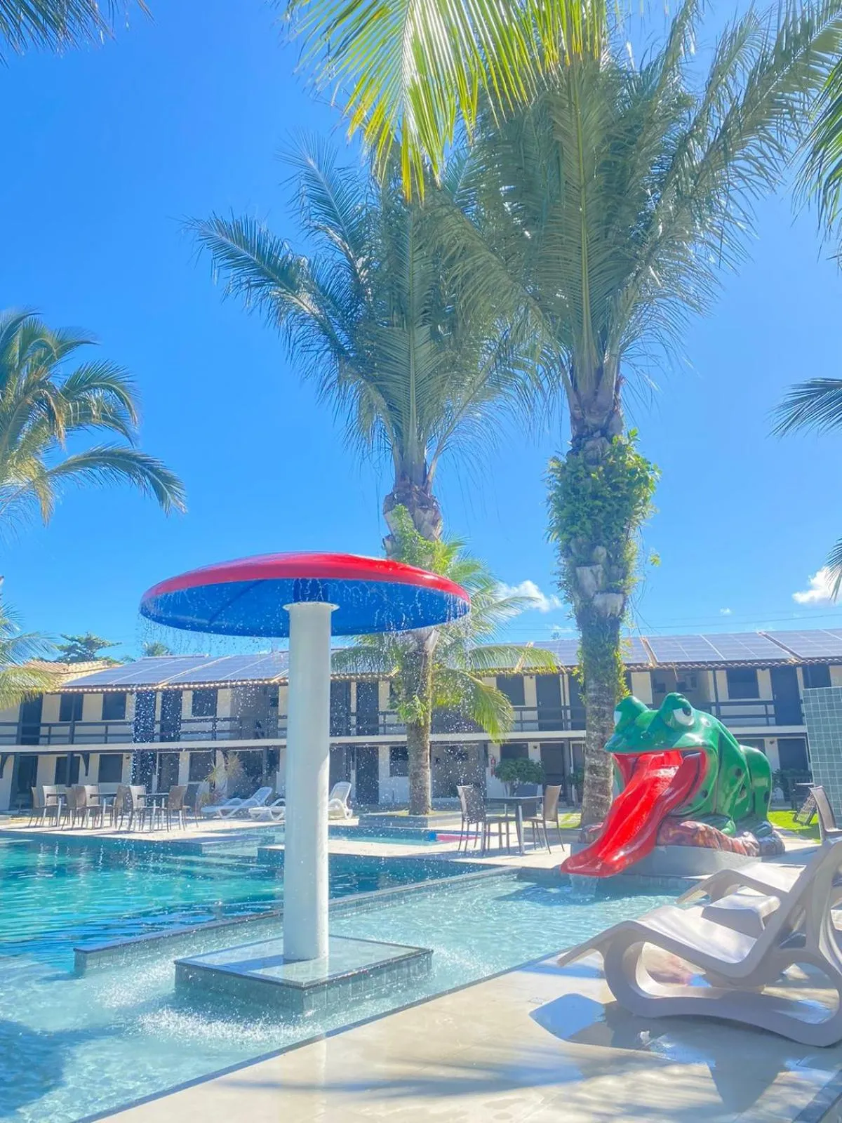 Swimming pool in BEIRA MAR PRAIA HOTEL - ORLA - Praia de Taperapuan