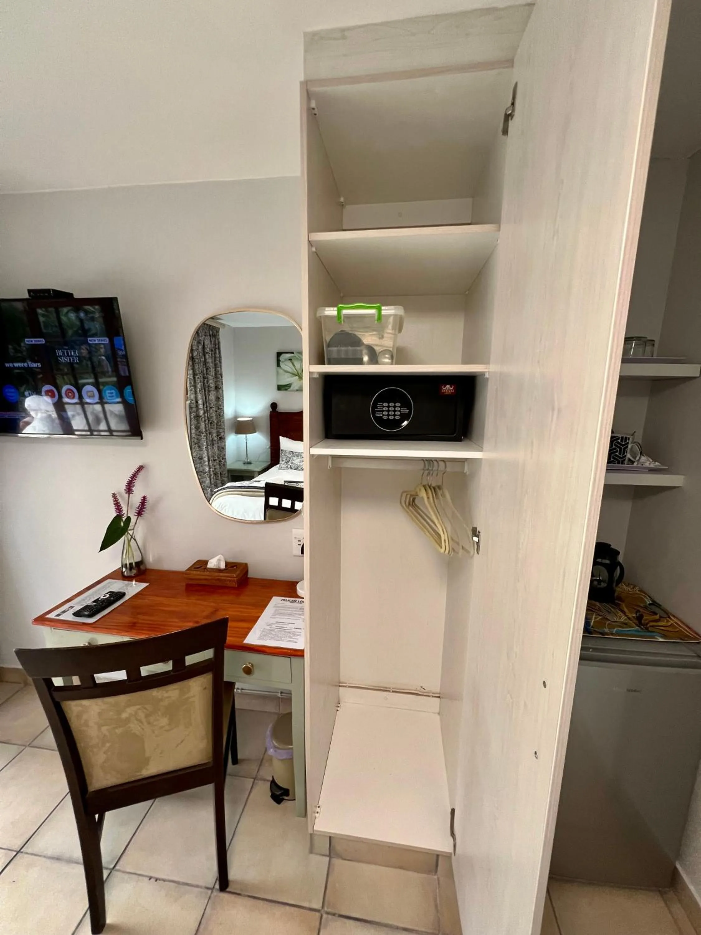 Guests in Pelican Lodge Guesthouse