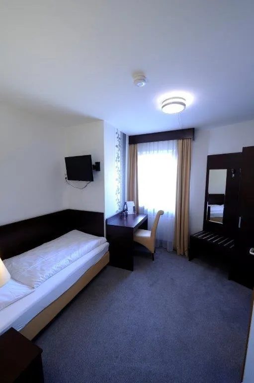 Bed in Hotel zur Post