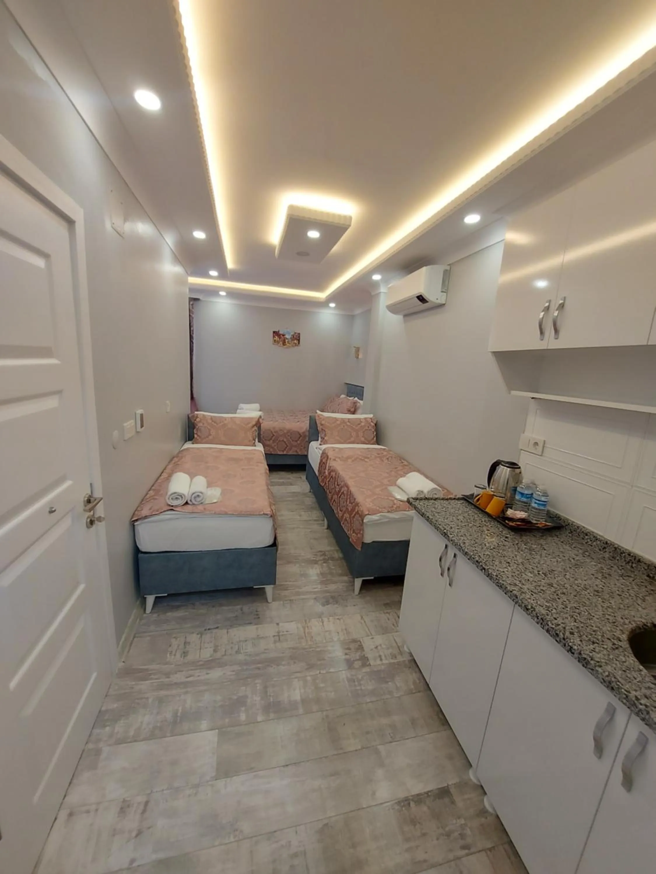 Photo of the whole room, Bed in VERSECA HOTEL