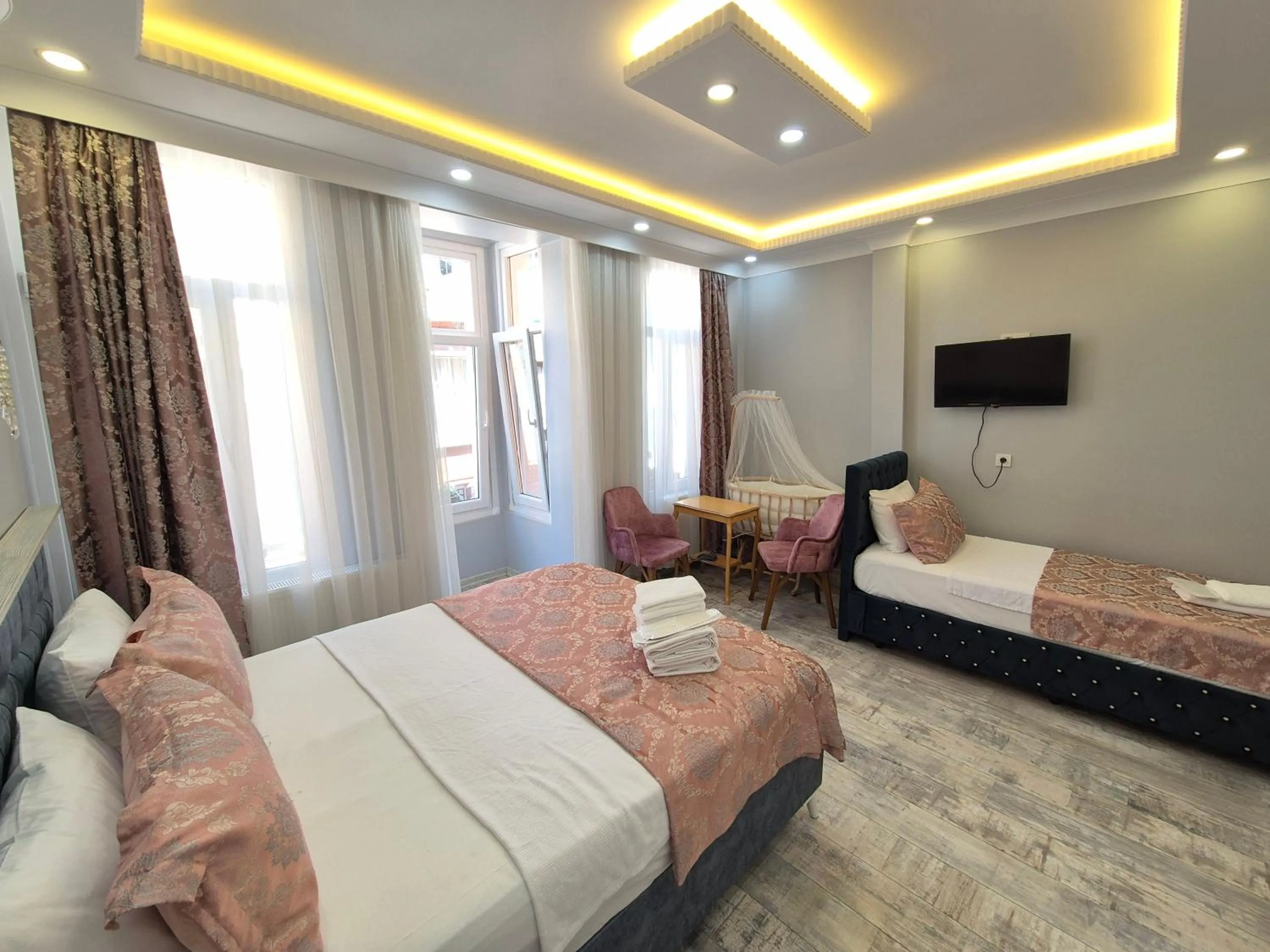 Photo of the whole room, Bed in VERSECA HOTEL