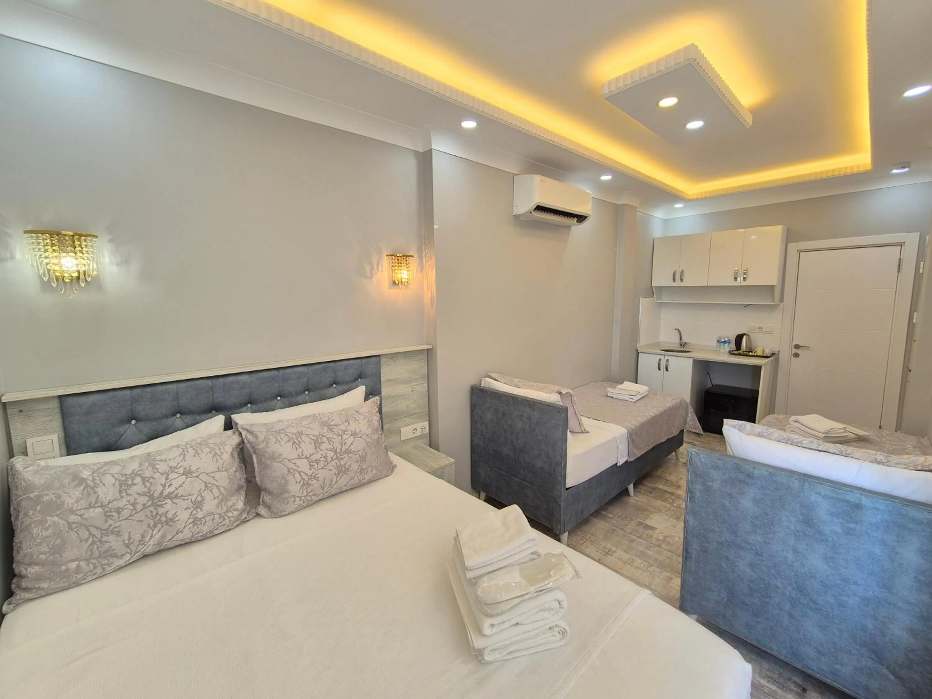 Photo of the whole room, Bed in VERSECA HOTEL