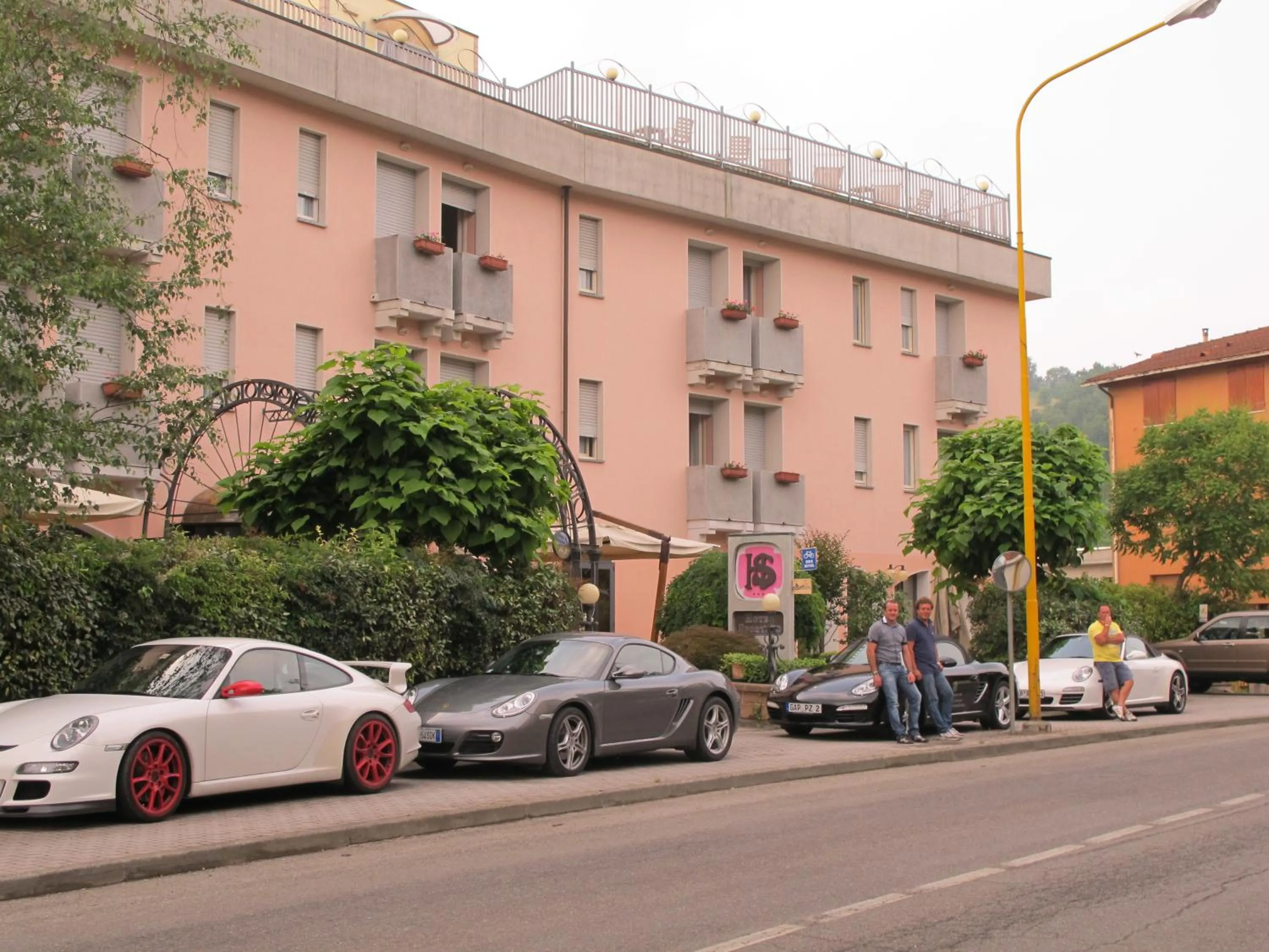 Facade/entrance in Hotel Sporting