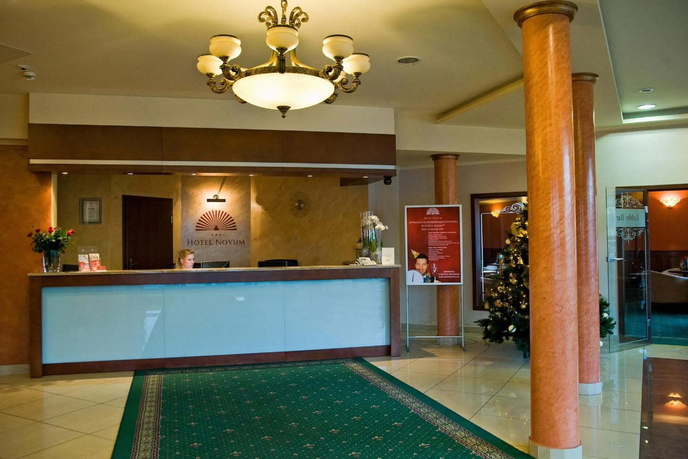 Lobby or reception in Hotel Novum & Spa