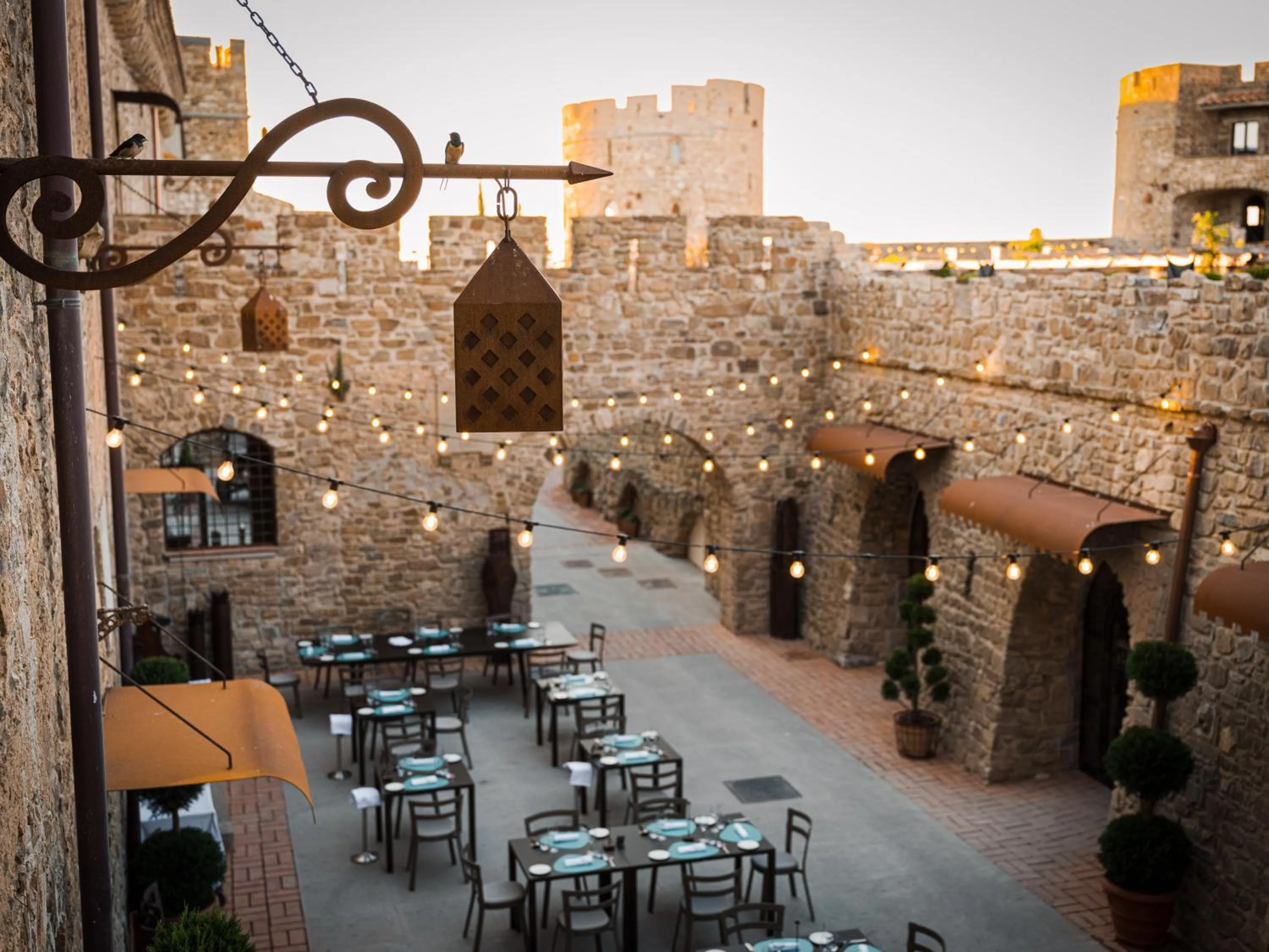 Restaurant/places to eat in Castello di Rocca Cilento