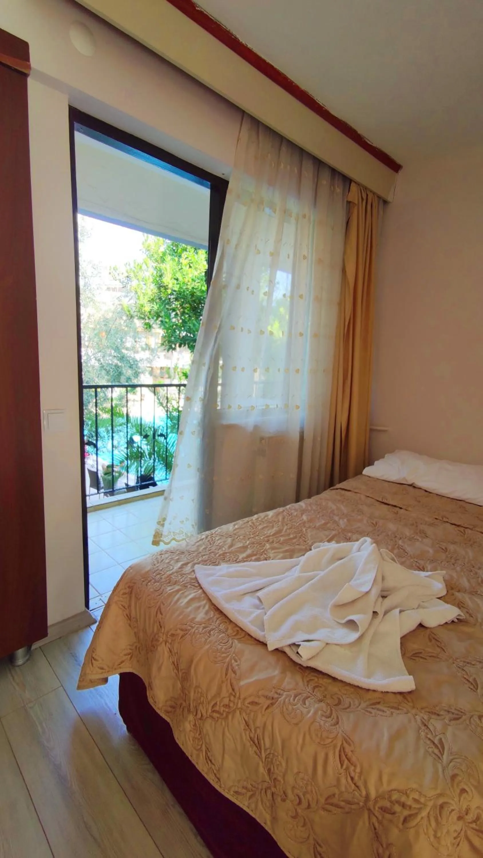 Bed in ARTEMİS YÖRÜK OTEL OLD TOWN PAMUKKALE