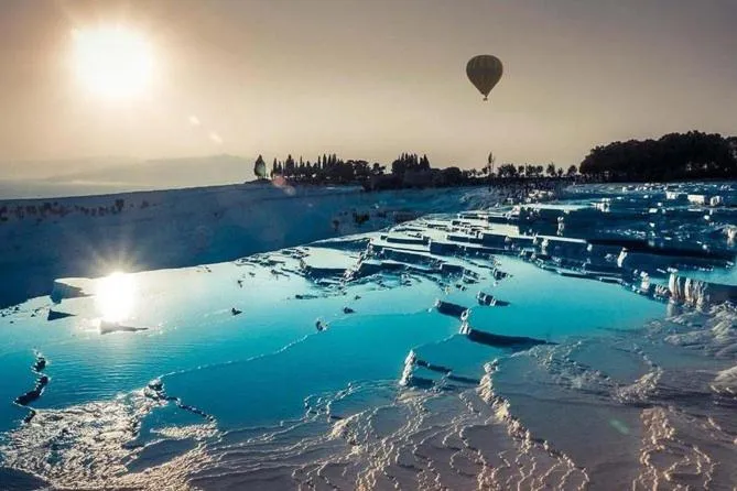 Sunset in ARTEMİS YÖRÜK OTEL OLD TOWN PAMUKKALE