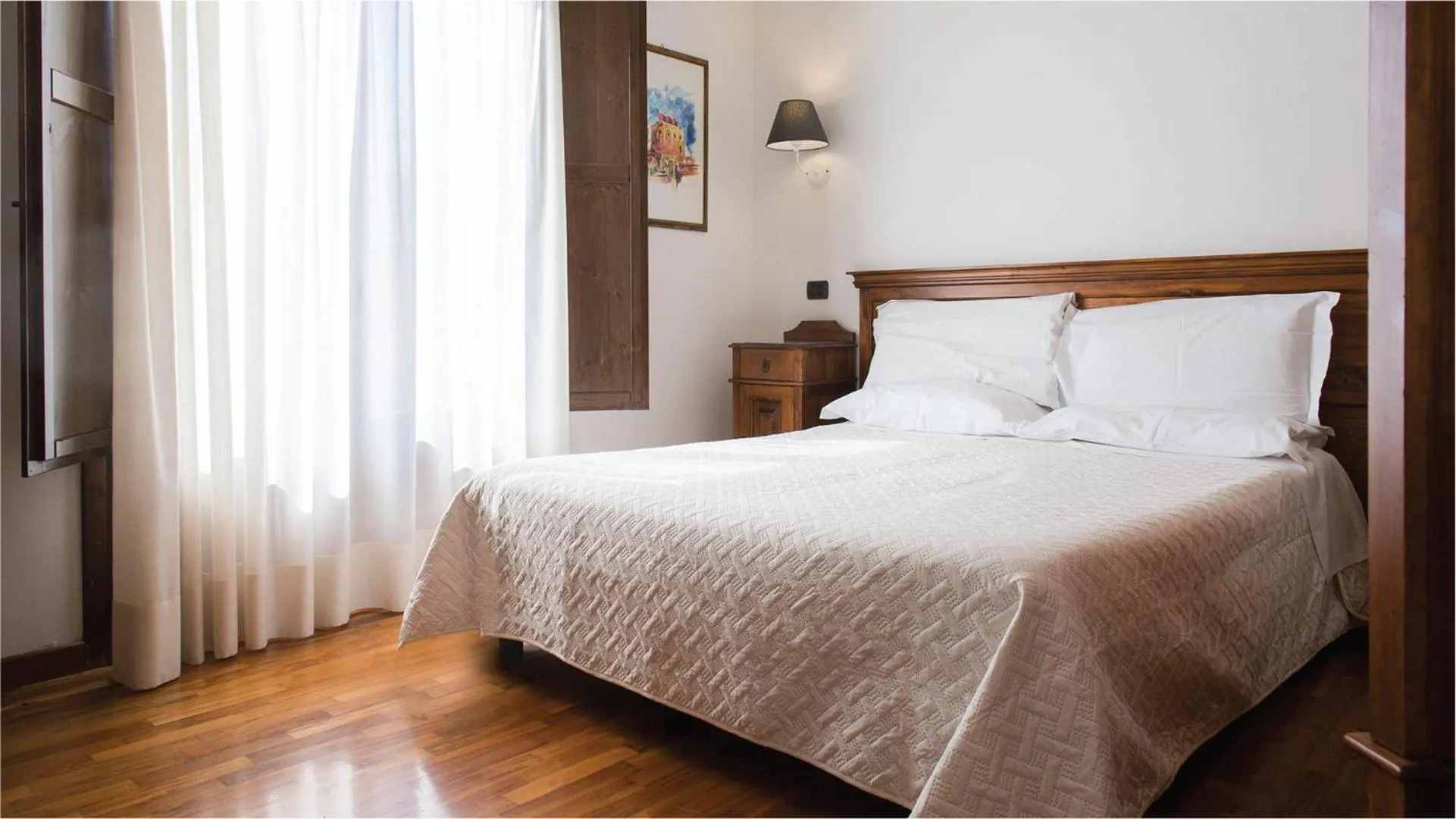 Photo of the whole room, Bed in Hotel La Piazzetta