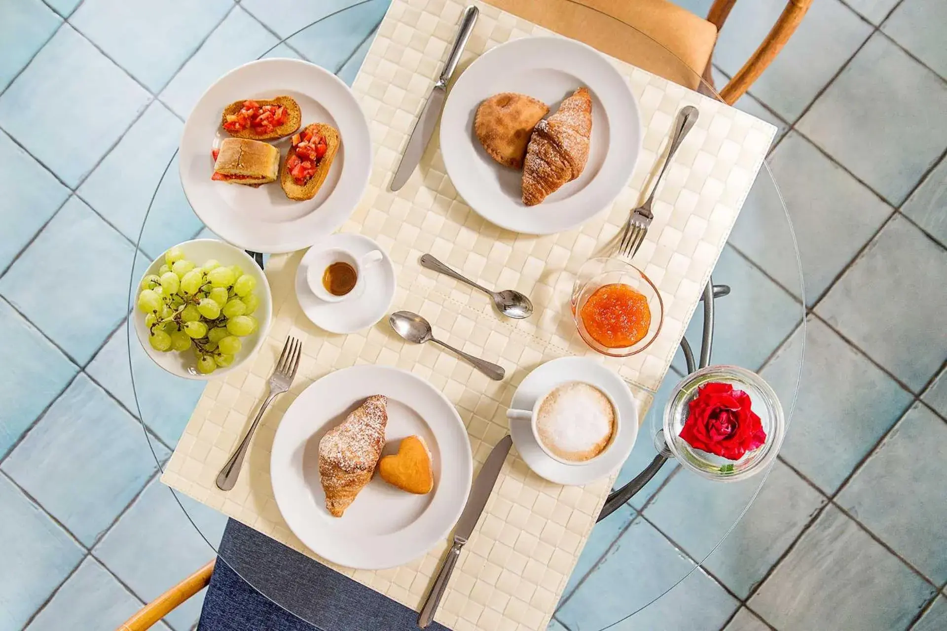 Buffet breakfast in Hotel La Piazzetta Buffet breakfast in Hotel La Piazzetta