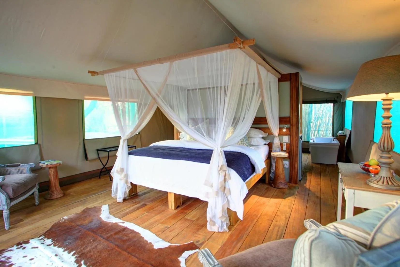 Photo of the whole room, Bed in Fathala Wildlife Reserve