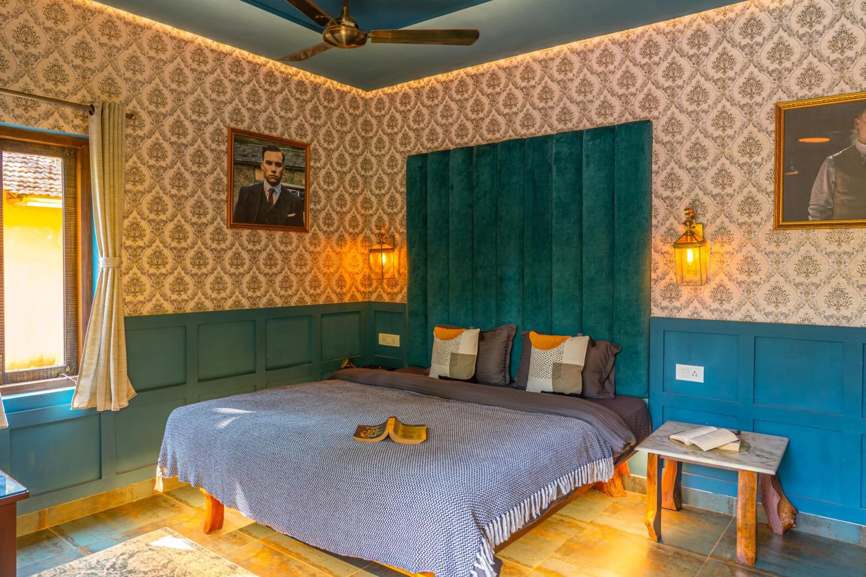 Photo of the whole room, Bed in Whoopers Boutique Hotel, Anjuna