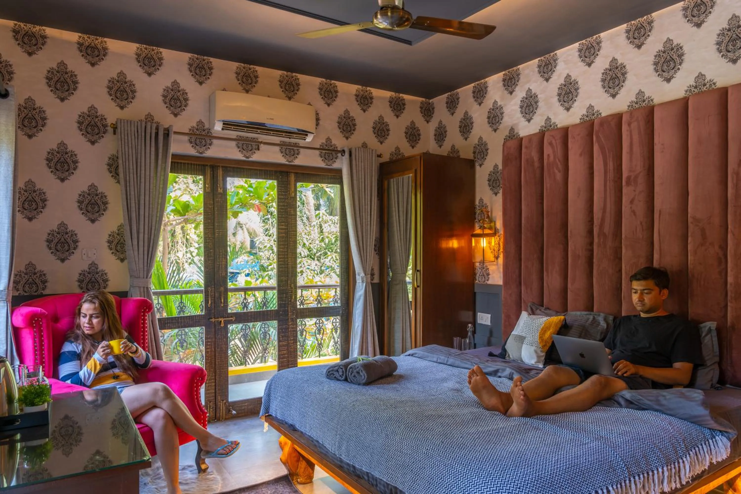 Bedroom, Bed in Whoopers Boutique Hotel, Anjuna