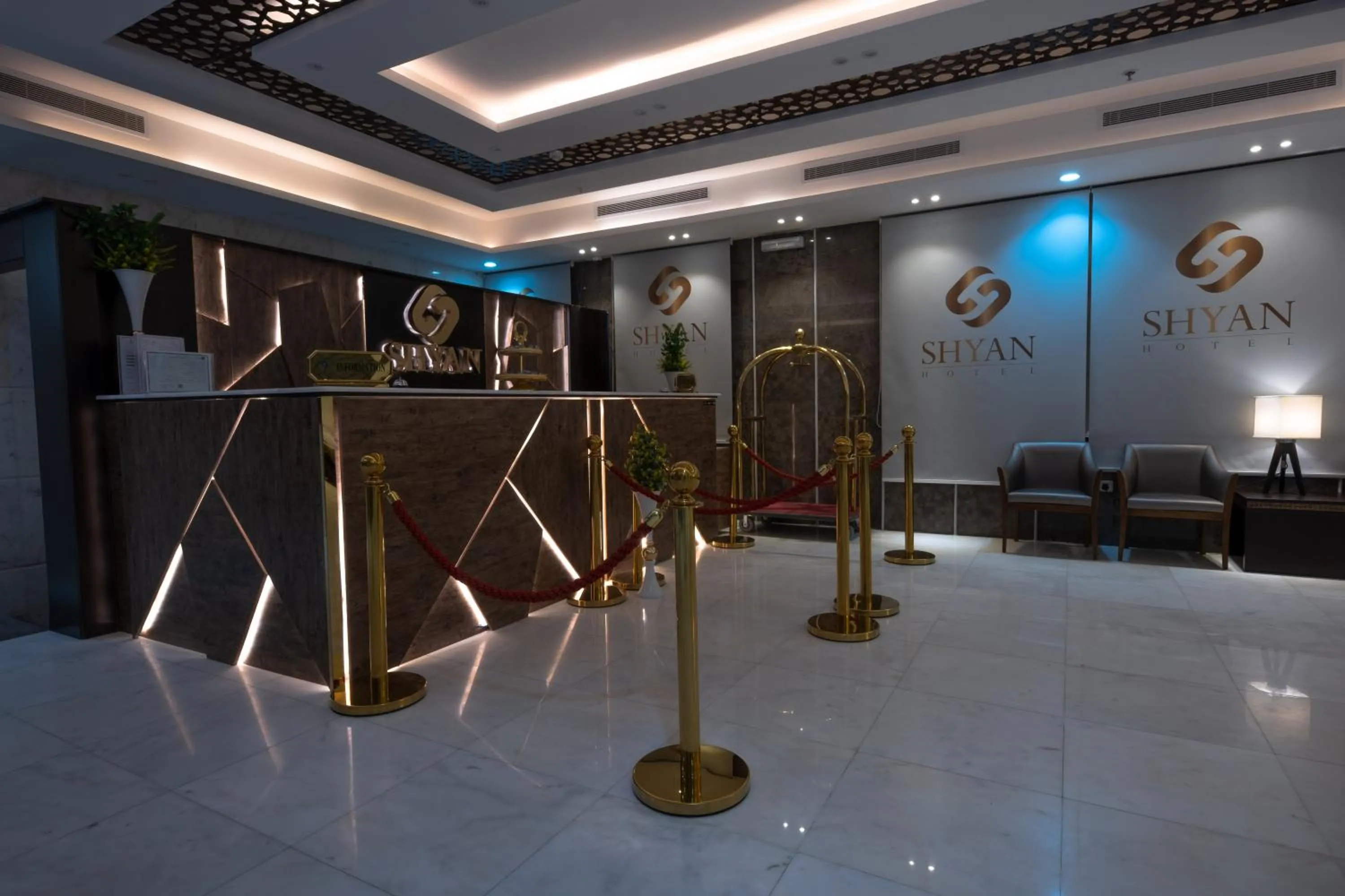 Lobby or reception in Shyan Hotel