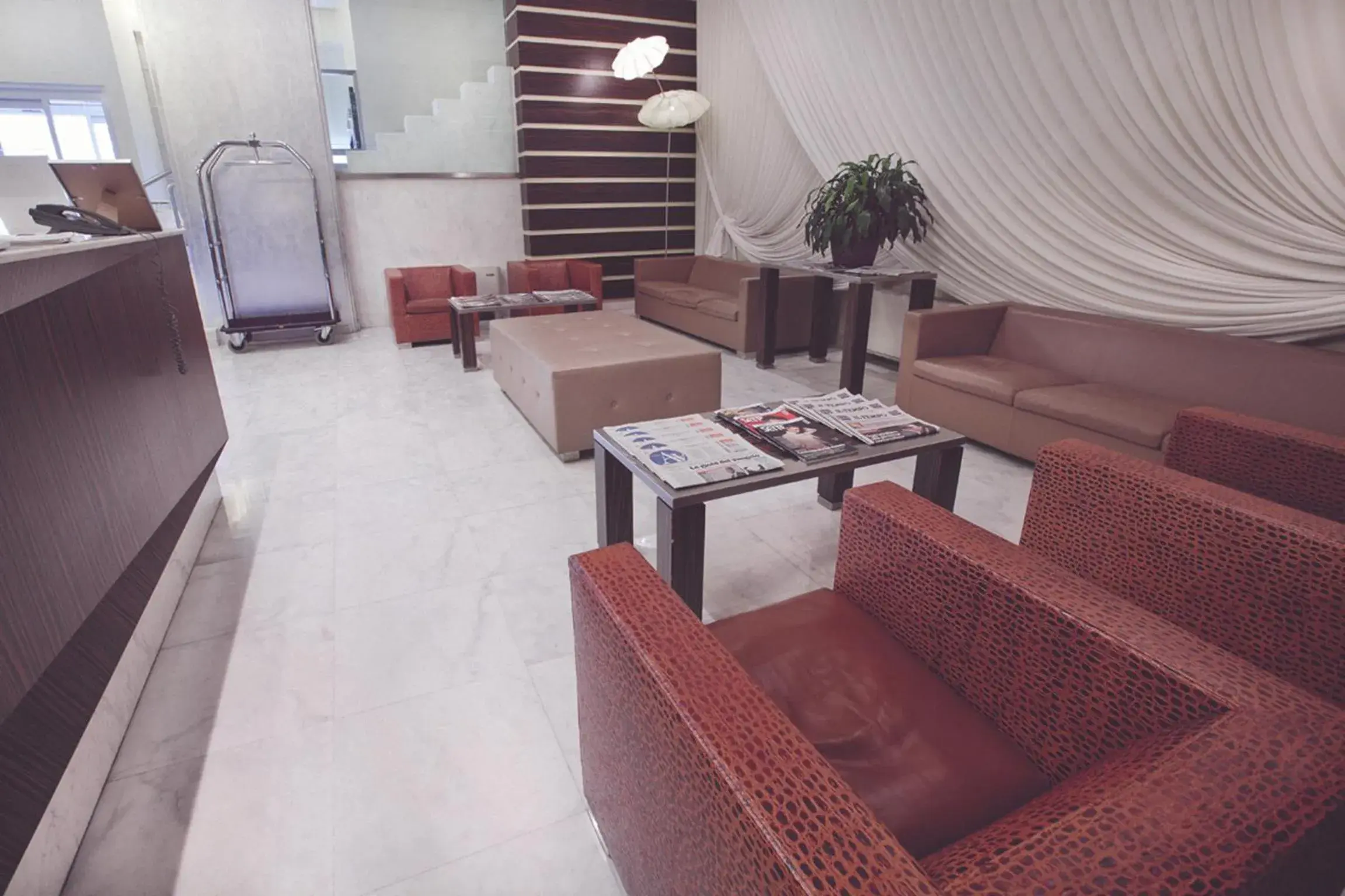 Lounge or bar in Papillo Hotels & Resorts Roma Lounge or bar in Papillo Hotels & Resorts Roma