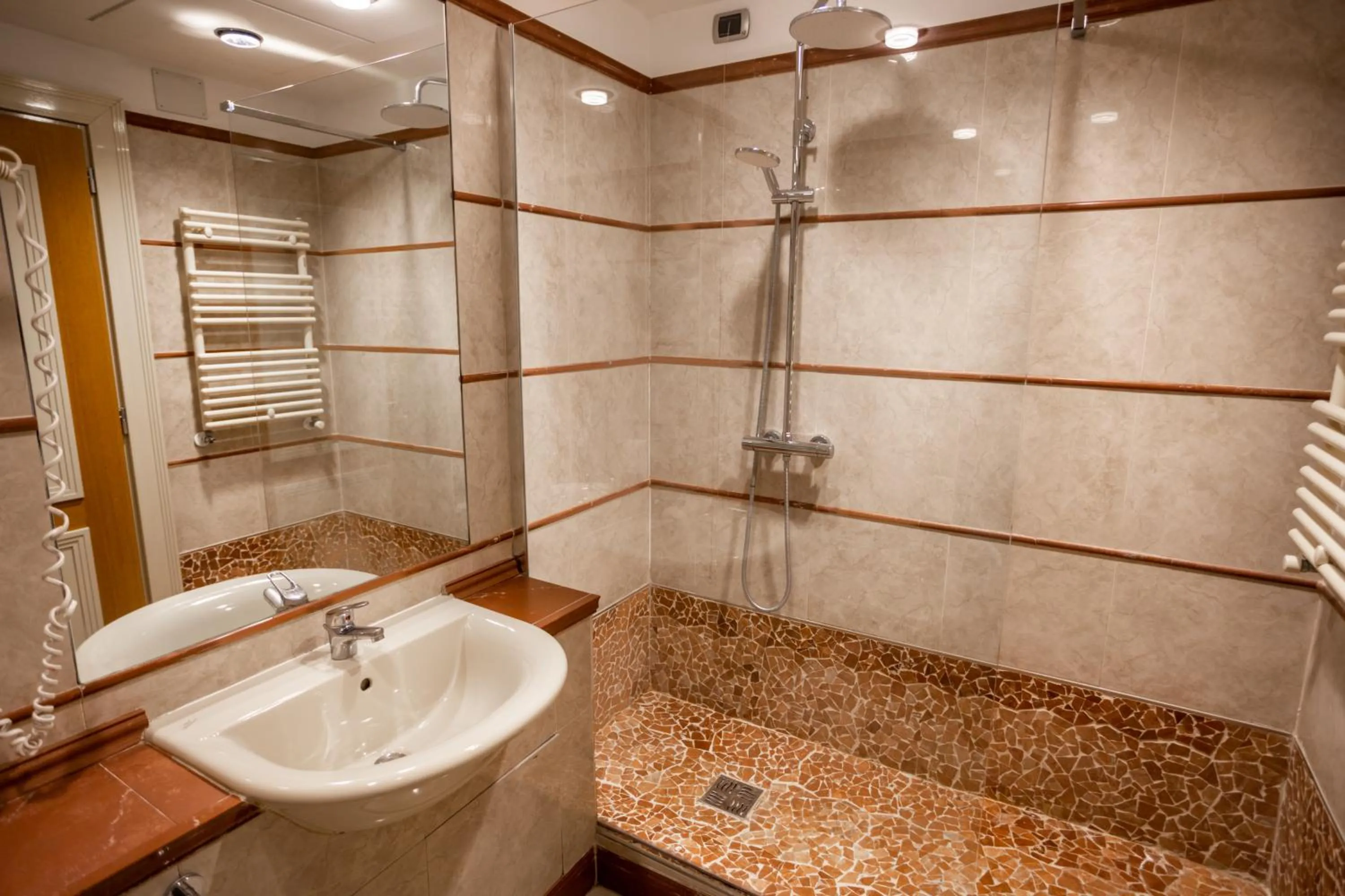 Bathroom in Papillo Hotels & Resorts Roma