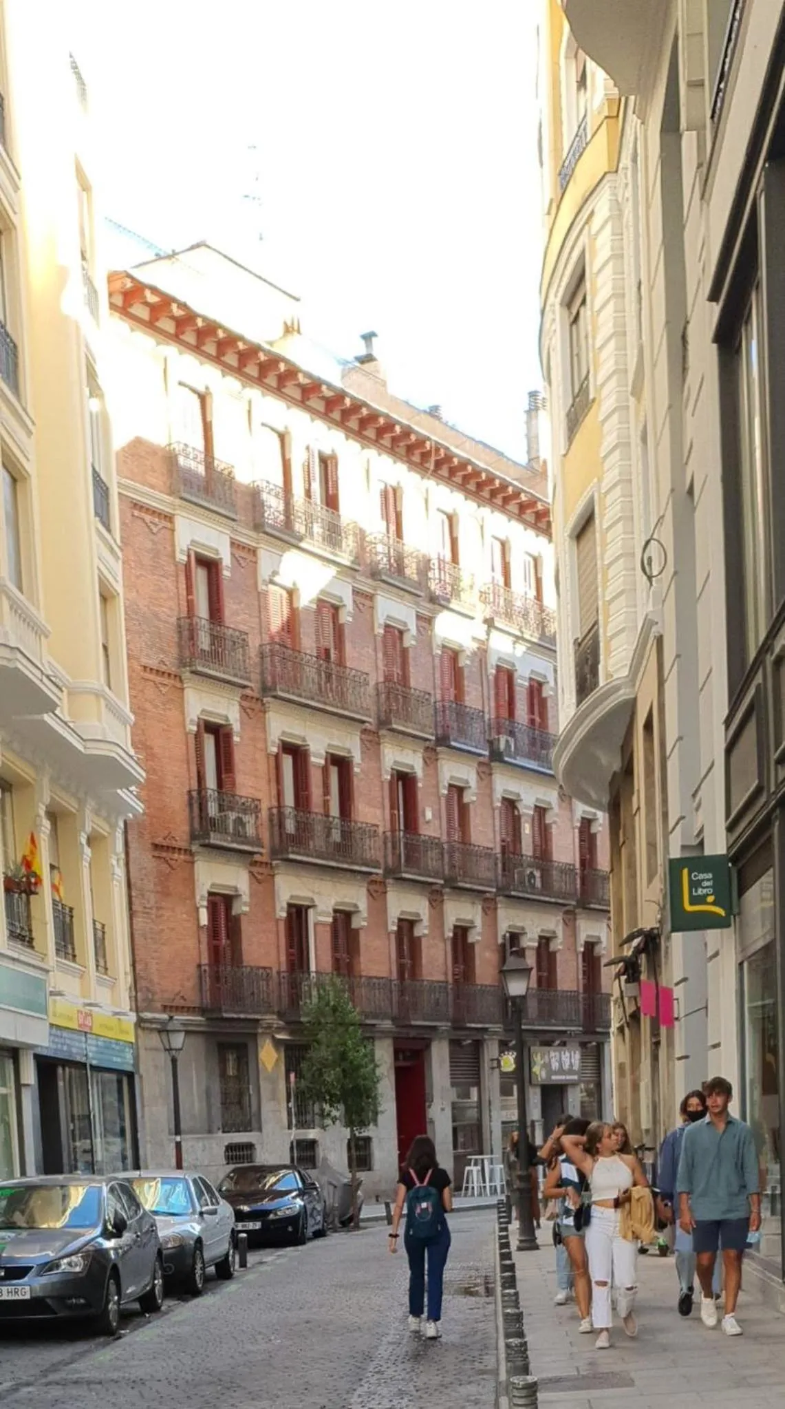 Property building in Gran Vía. Salud. Puerta del Sol. Callao.