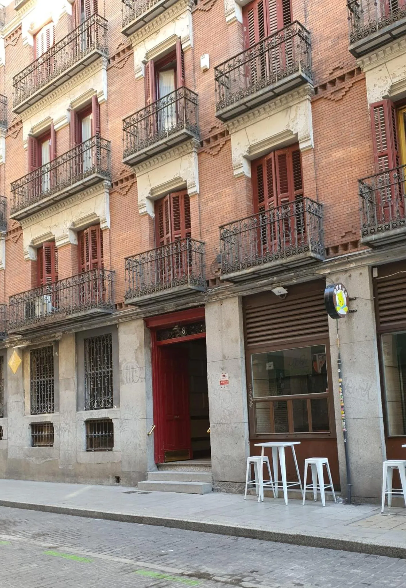 Property building in Gran Vía. Salud. Puerta del Sol. Callao.