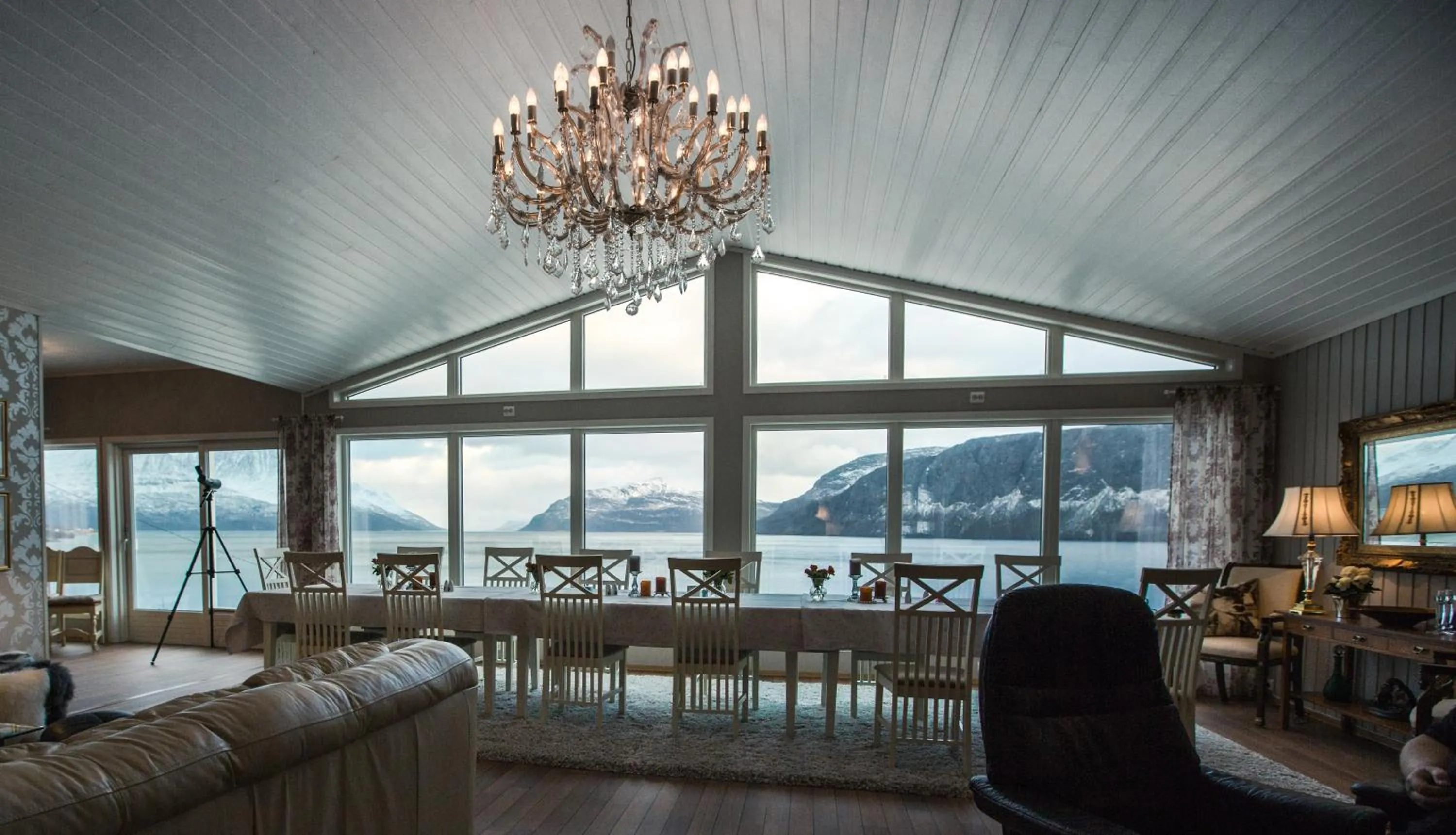 Banquet/Function facilities in Arctic Panorama Lodge