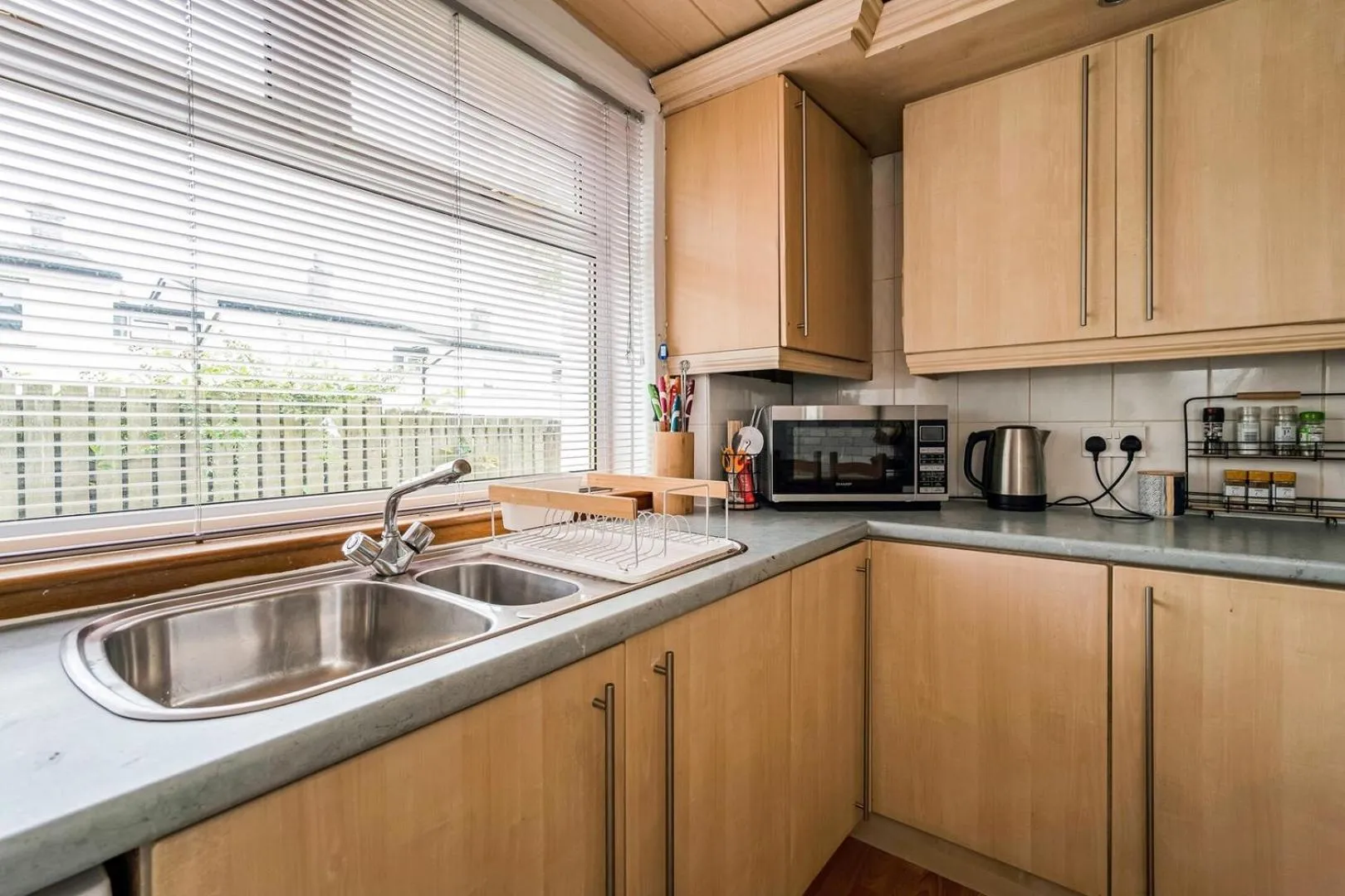 Centrally Situated 1 Bedroom House in Cumbernauld
