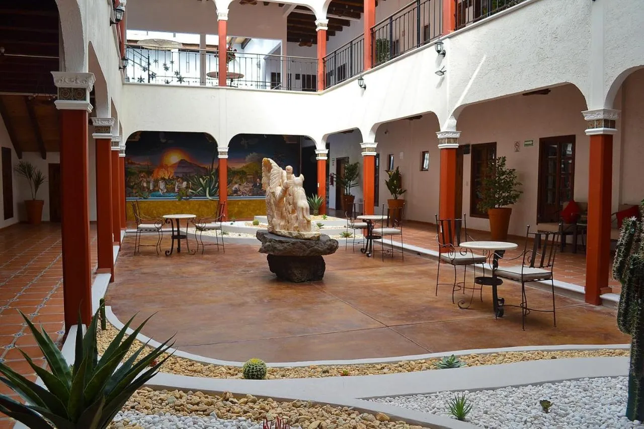 La Casona Pirámides