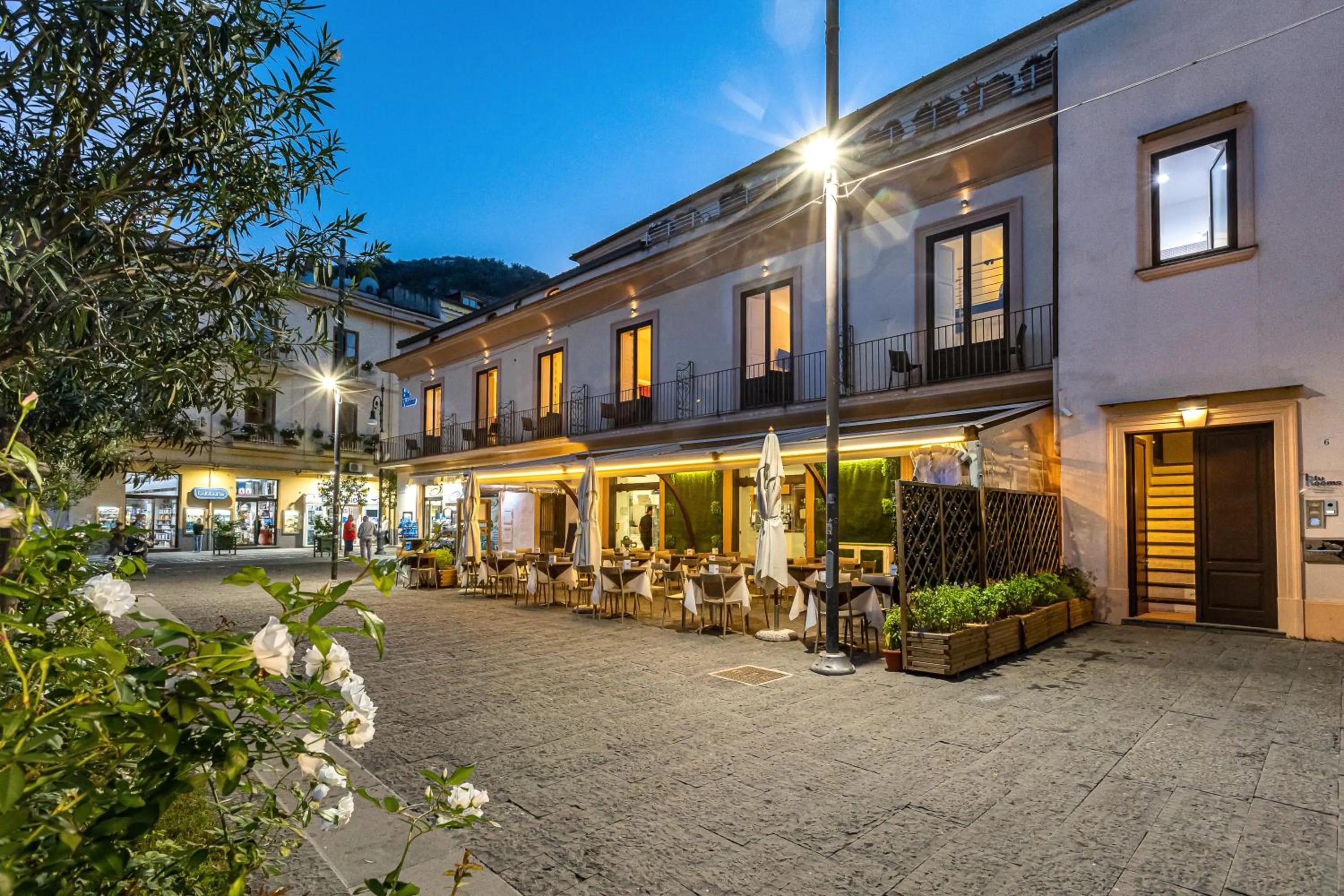 Facade/entrance in Blurooms